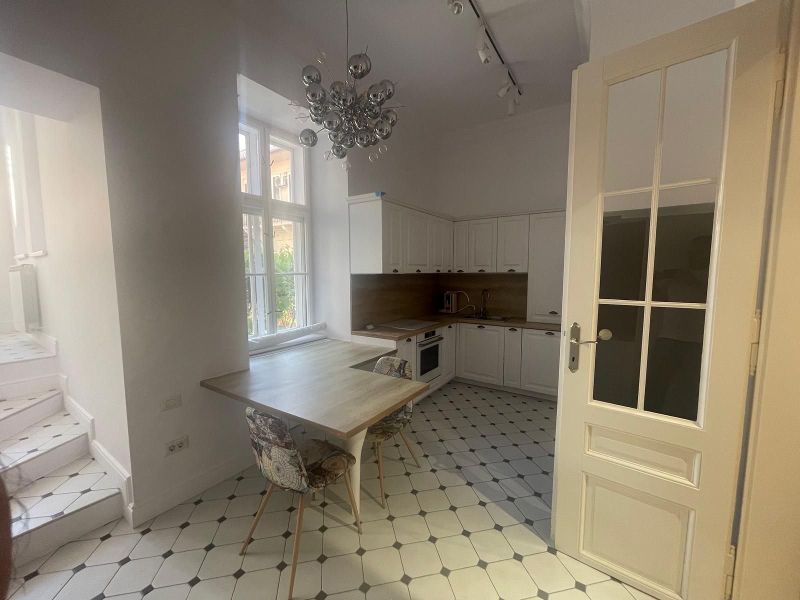 Apartament de lux în inima Oradiei – locație premium lângă Gojdu — fotografia 7