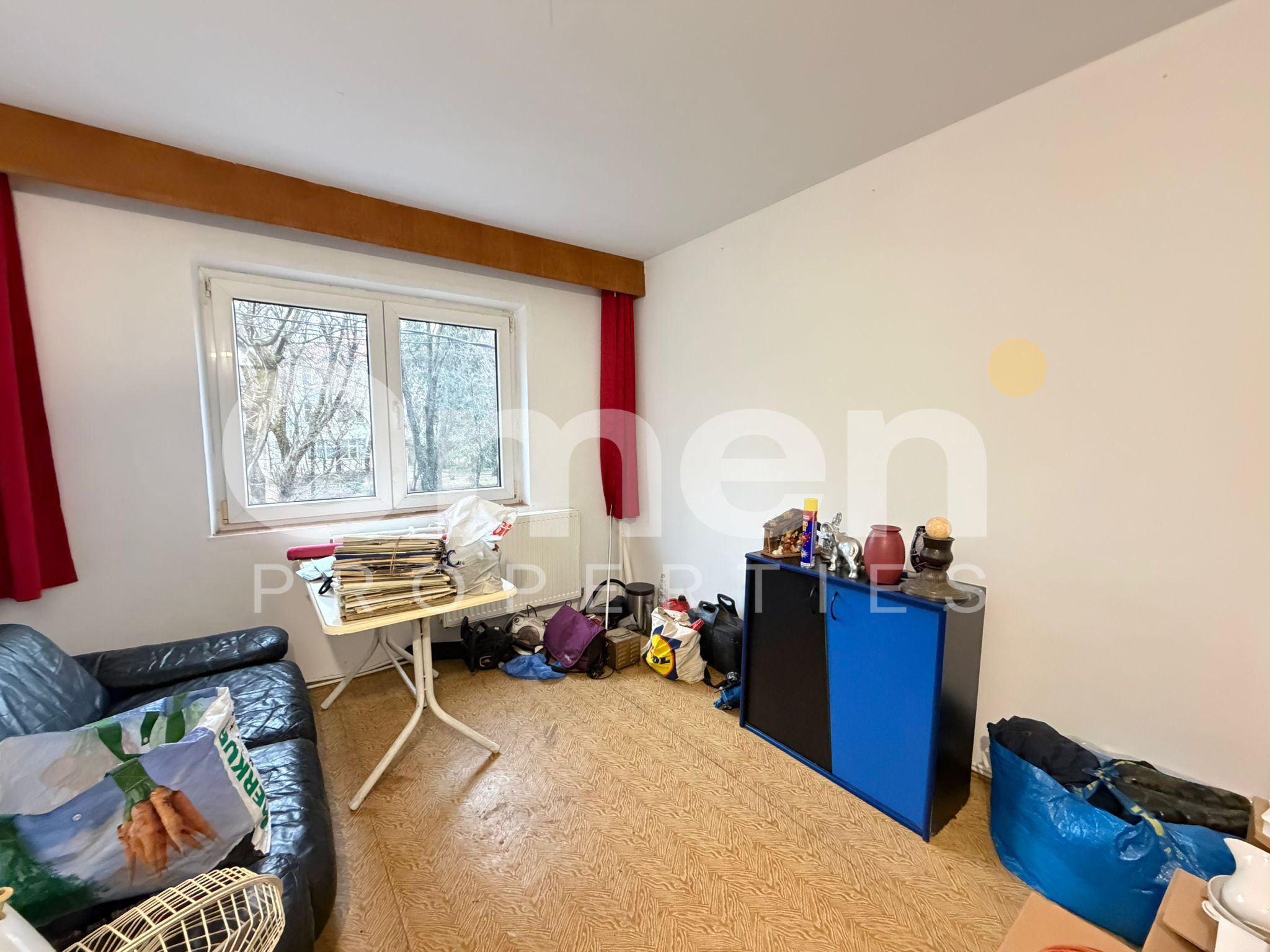Apartament cu 4 camere, decomandat, etaj intermediar, garaj inclus, Victoriei — fotografia 5
