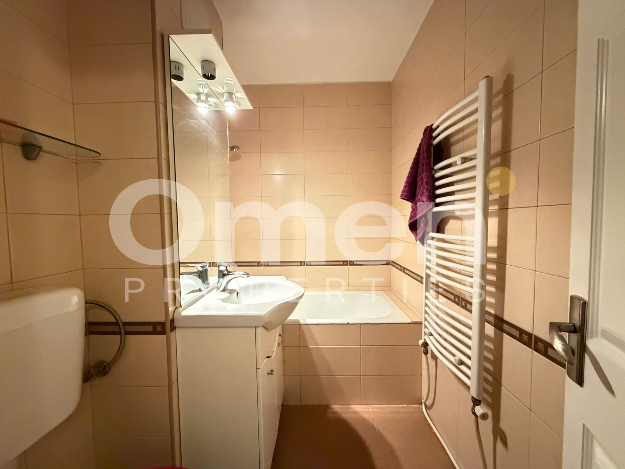 Apartament cu 4 camere, decomandat, etaj intermediar, garaj inclus, Victoriei — fotografia 6