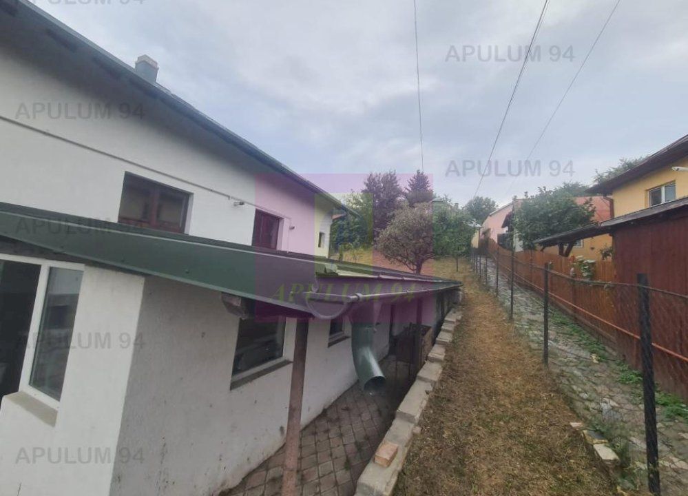 Vilă de vânzare în Comarnic — fotografia 4