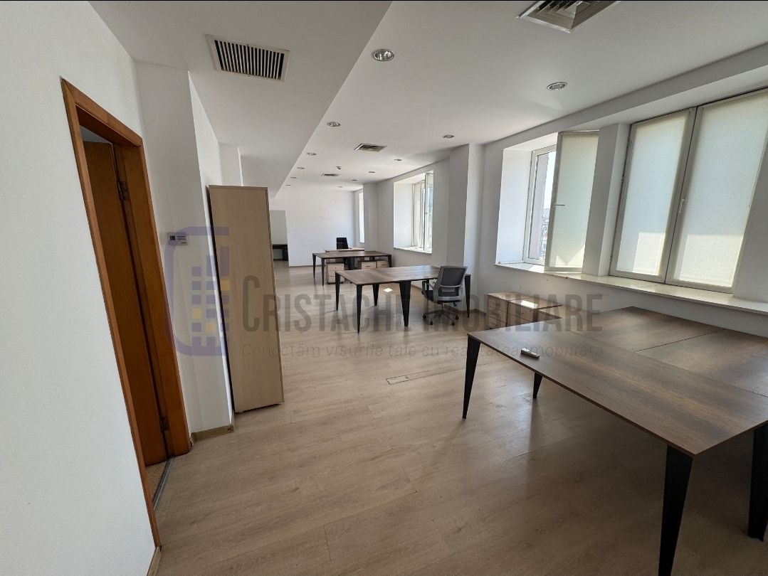 City Center | 90 sqm | Premium office building — fotografia 2