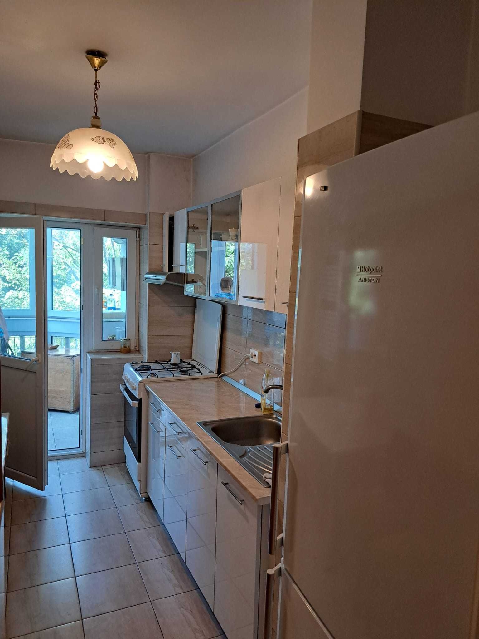 Apartament 3 camere Bd Unirii (fântâni) — fotografia 3