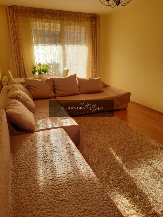 Apartament 2 camere decomandat, mobilat si utilat l Su 56 mp l Porii