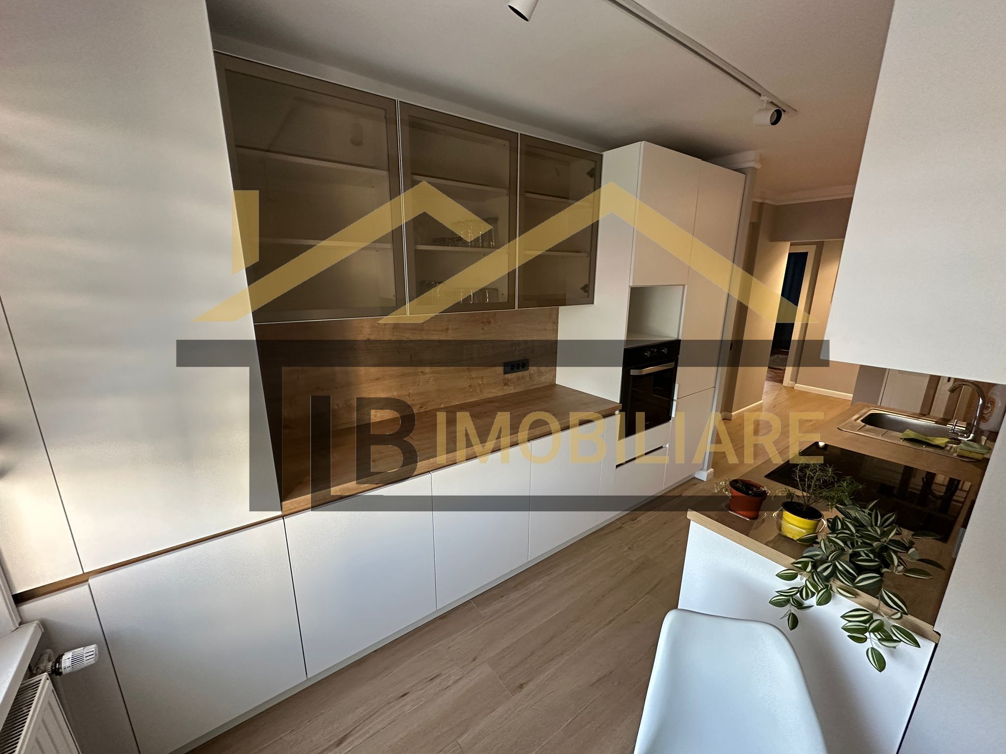 Apartament de 2 camere, 70mp, Zona Centrala — fotografia 4