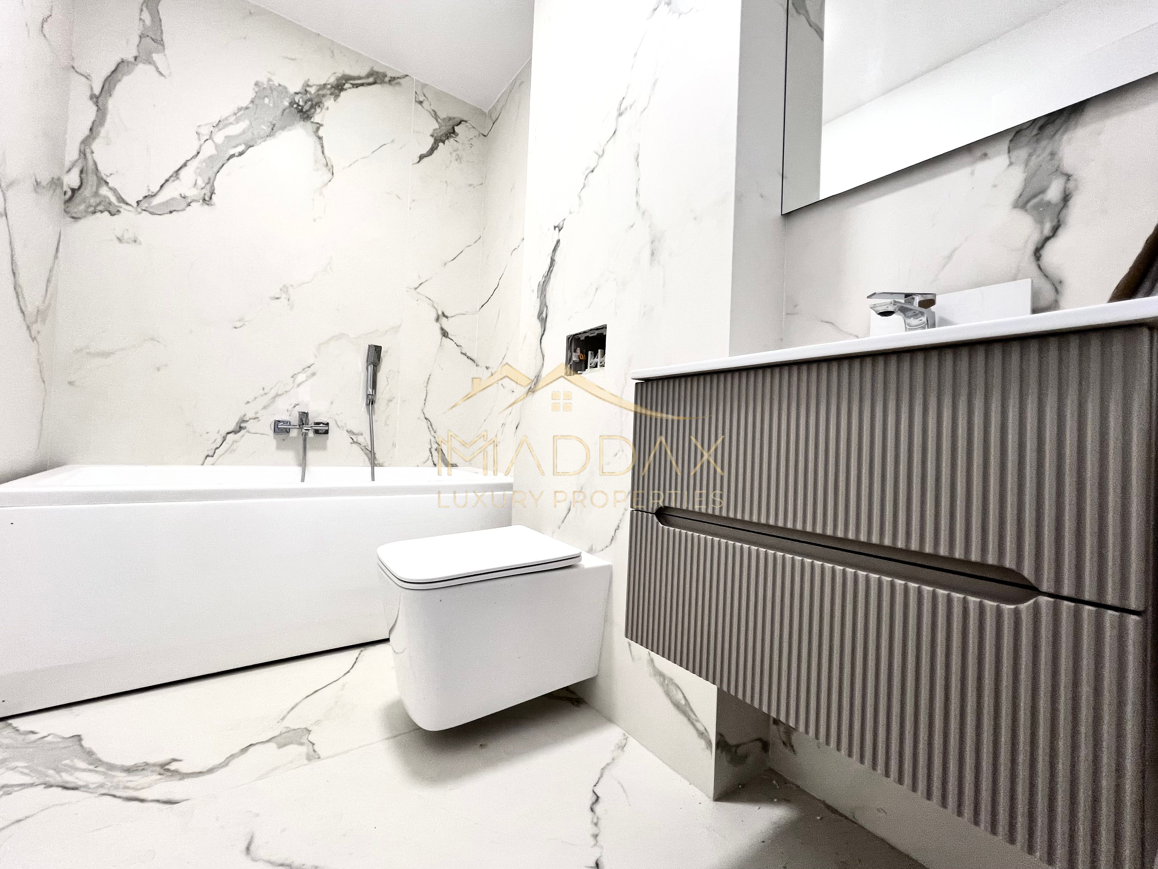 Apartament LUX**4 Camere**Parcare inclusa//Metrou Aviatorilor-Herastrau — fotografia 6