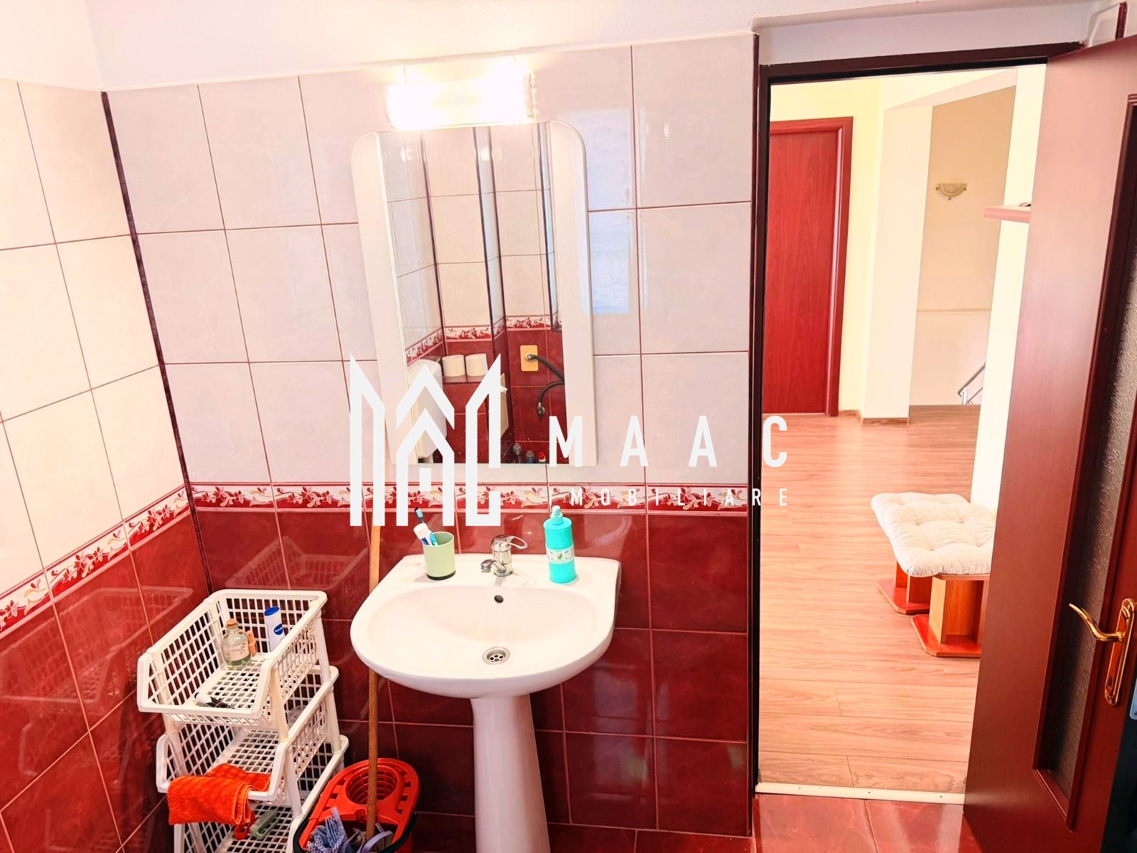 Apartament 2 camere de vânzare | Râmnicu Vâlcea, Central — fotografia 3