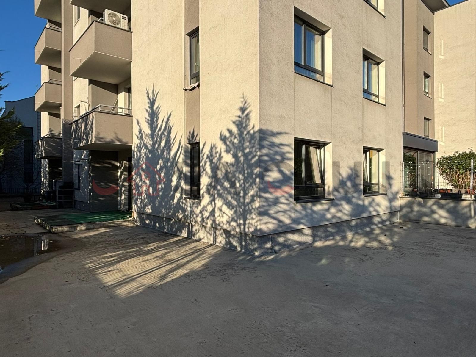 3 camere, terasa de 120 mp, Buna Ziua — fotografia 16