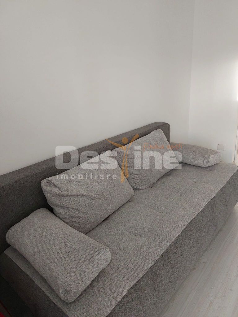 13 Septembrie | Garsoniera | 42mp | et 8 | renovata | 380 euro — fotografia 3