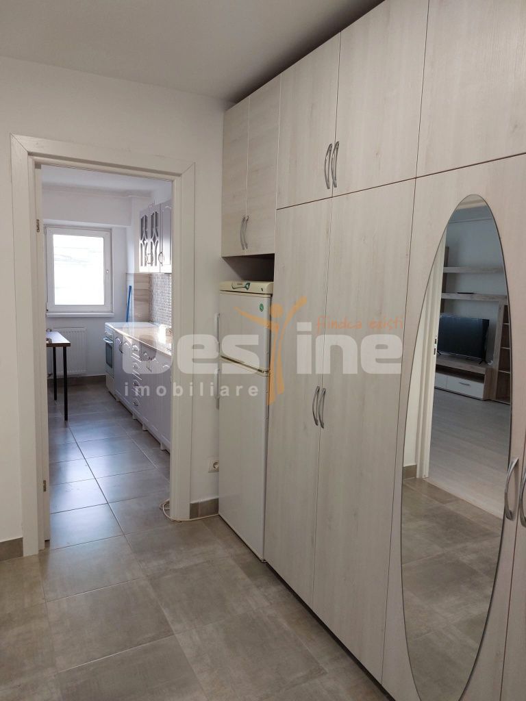 13 Septembrie | Garsoniera | 42mp | et 8 | renovata | 380 euro — fotografia 4