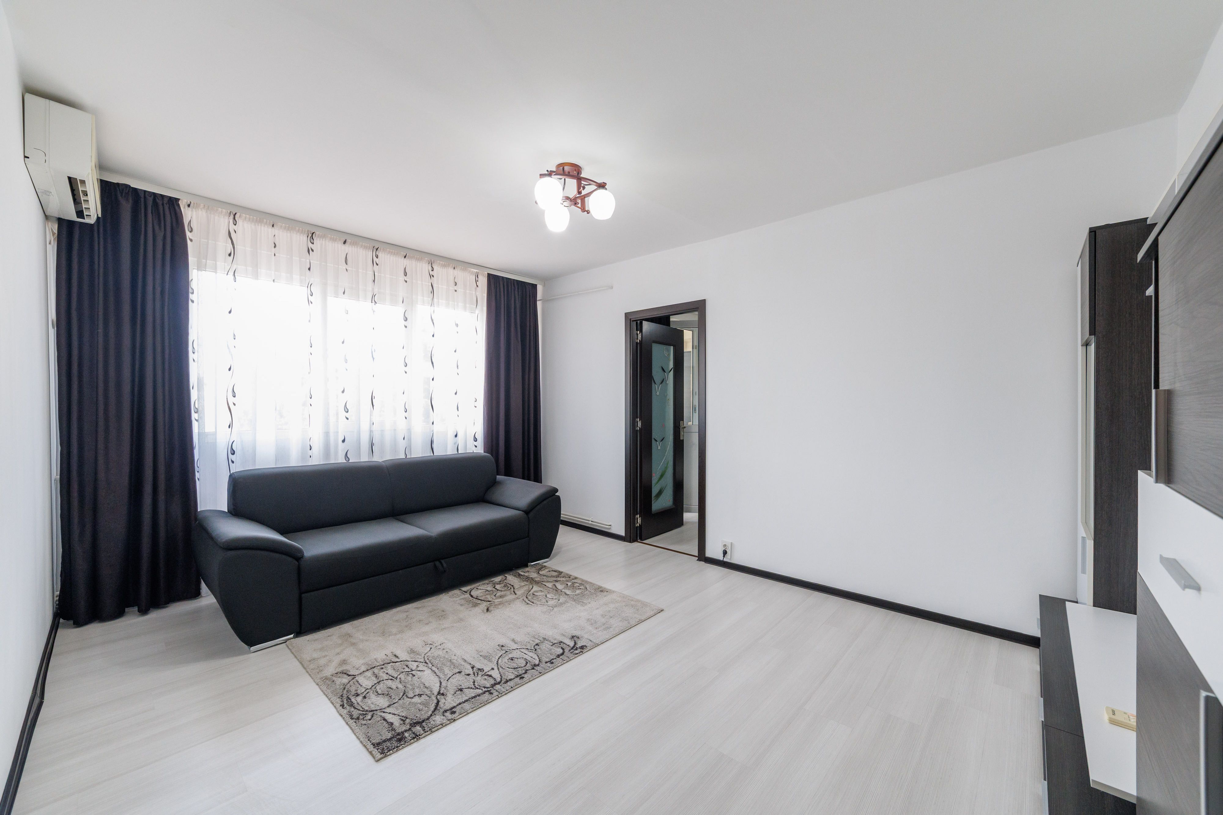 Apartament luminos cu 2 camere si parcare inclusa – Banat
