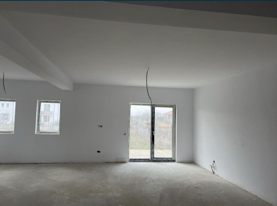 Casa finisata de vanzare, 114,900€, Martinesti — fotografia 6