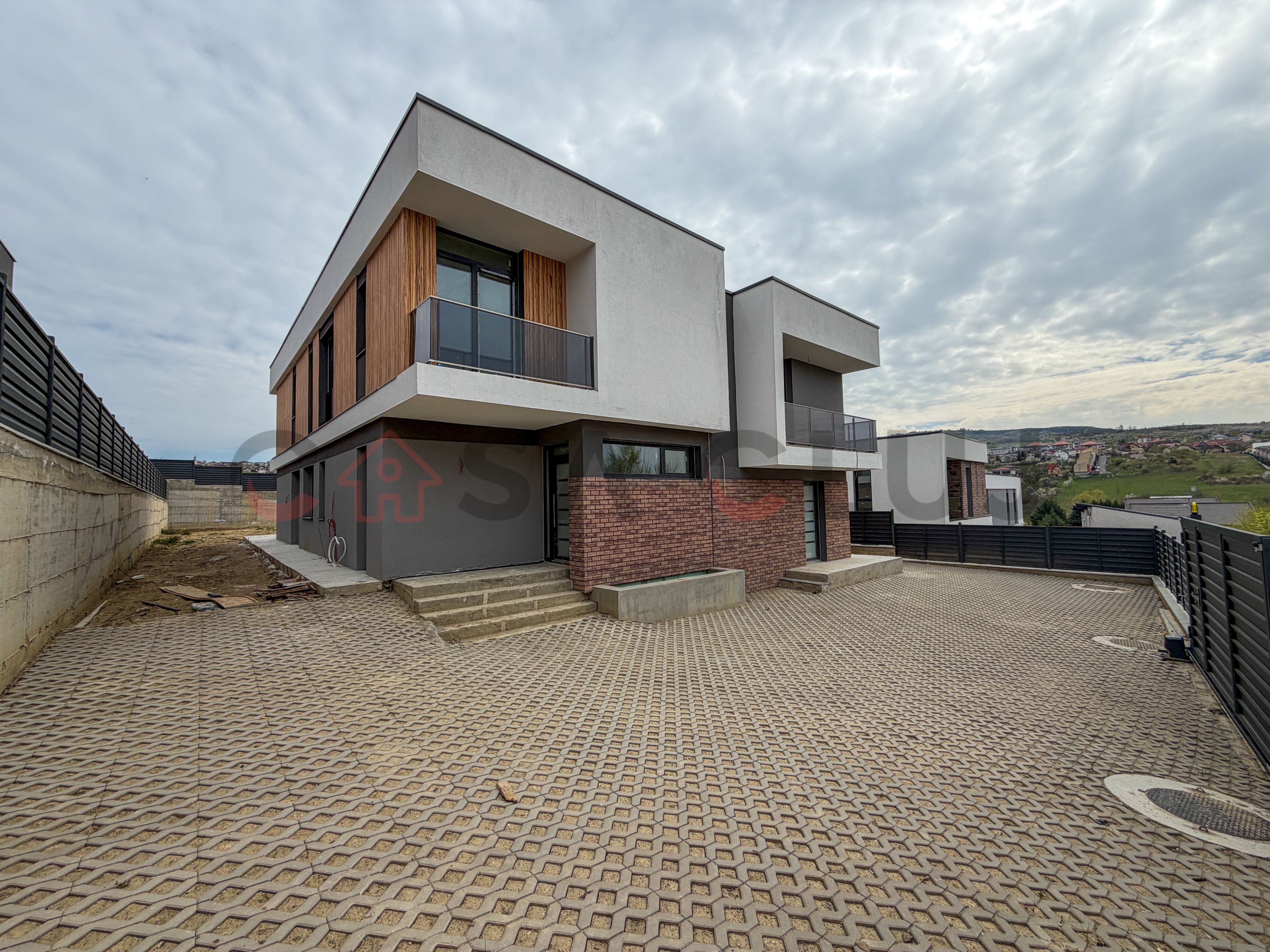 Casa de vânzare în Borhanci – Locație excelentă — fotografia 3