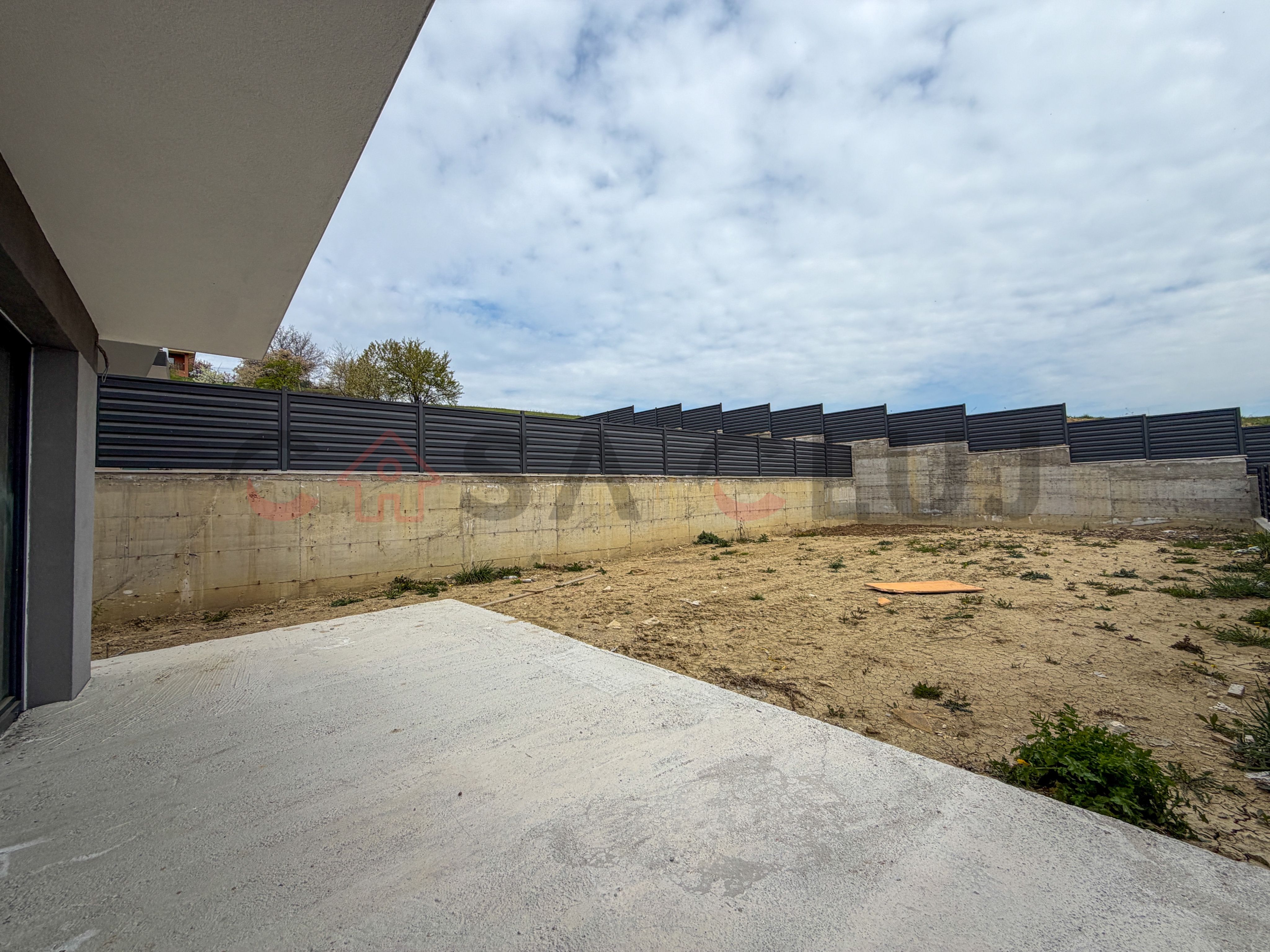 Casa de vânzare în Borhanci – Locație excelentă — fotografia 5