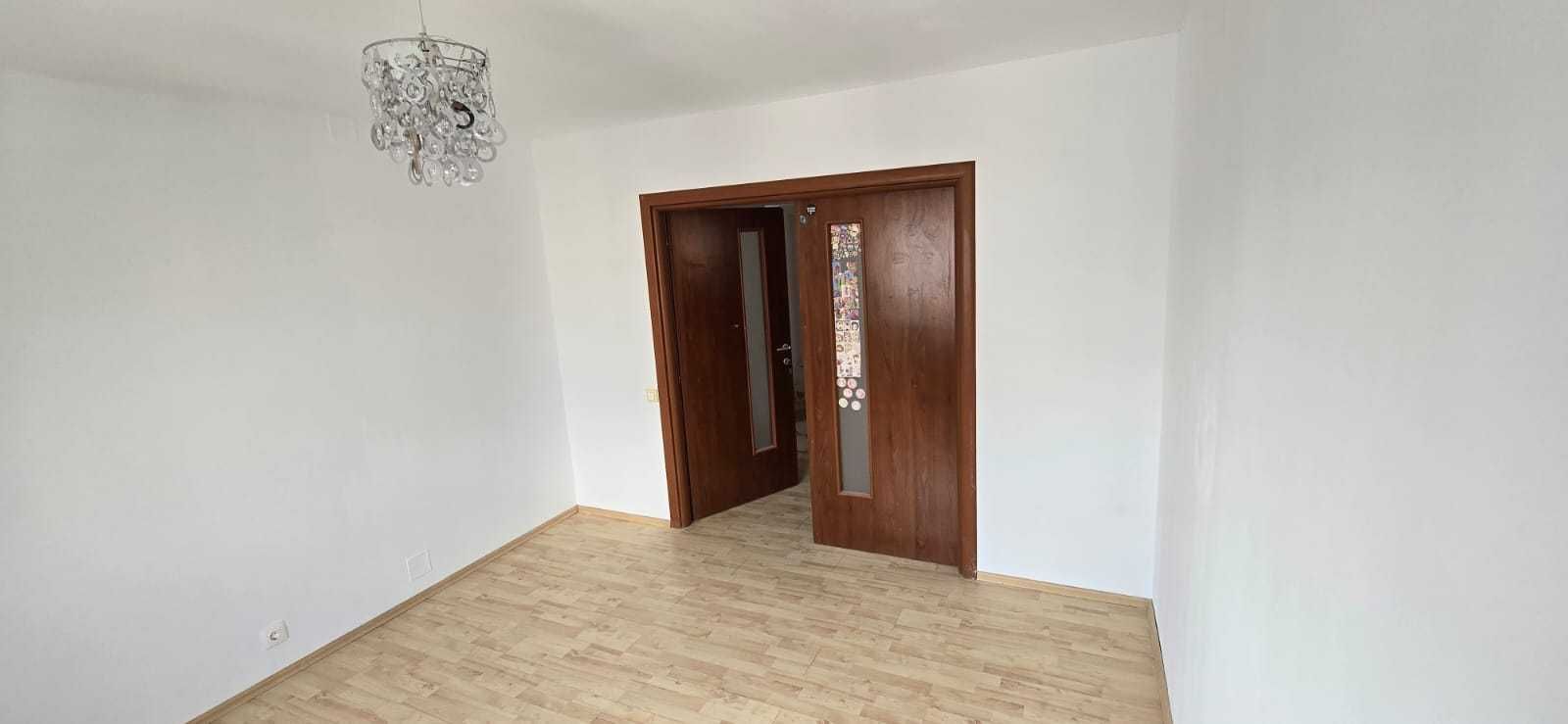Apartament 4 camere 13 Septembrie Sebastian 100m hol in H etaj 7/8 — fotografia 3