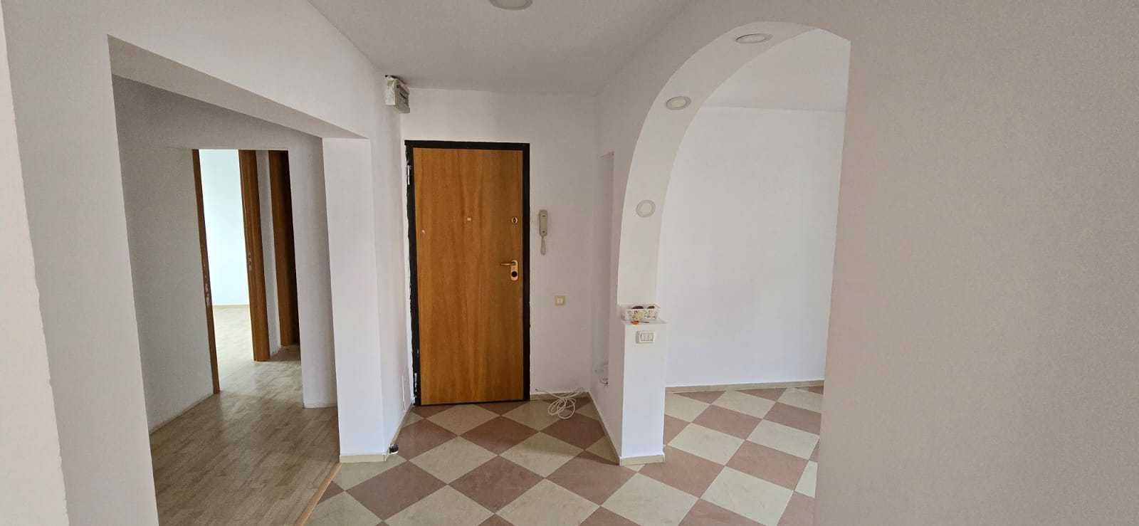 Apartament 4 camere 13 Septembrie Sebastian 100m hol in H etaj 7/8 — fotografia 5