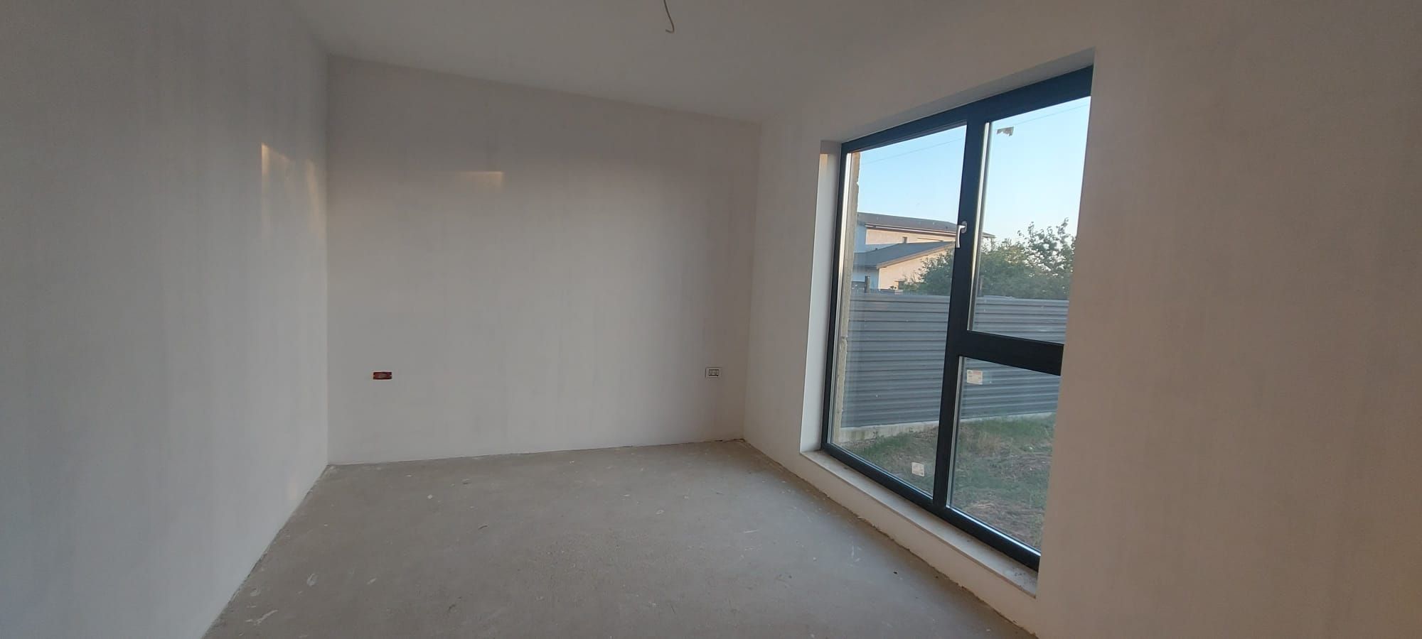 Casă cu 4 camere | Periș | 105 mp utili + terasă generoasă — fotografia 4