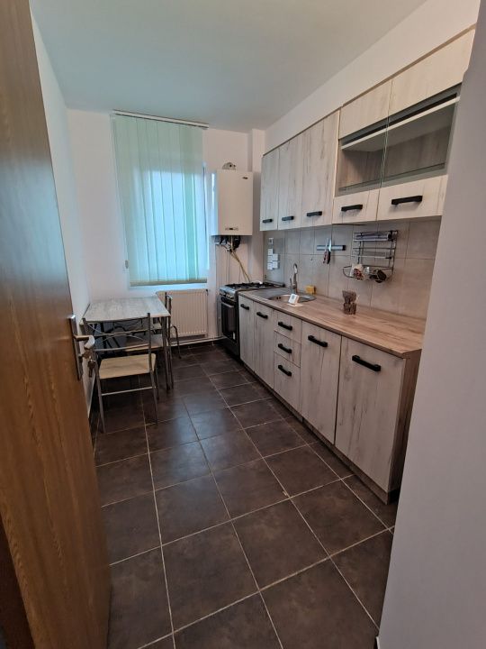 Apartament PĂCURARI, 3 camere decomandat 60 mp utili, anul 2008 — fotografia 6