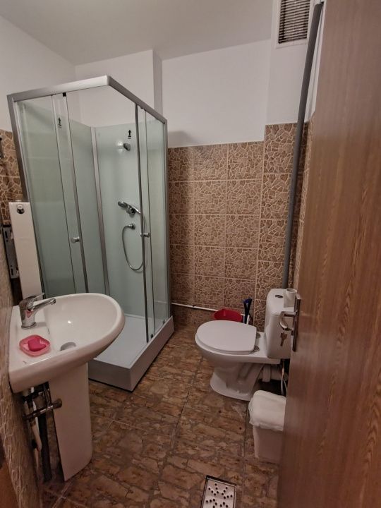 Apartament PĂCURARI, 3 camere decomandat 60 mp utili, anul 2008 — fotografia 7