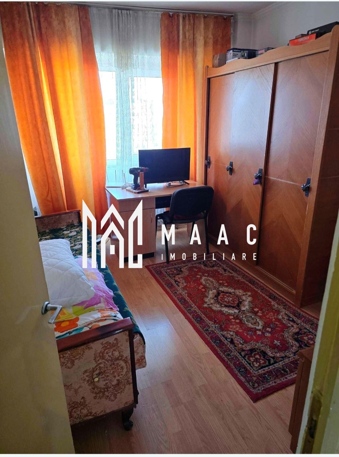 Apartament 3 camere de vânzare | Râmnicu Vâlcea, Ostroveni — fotografia 2