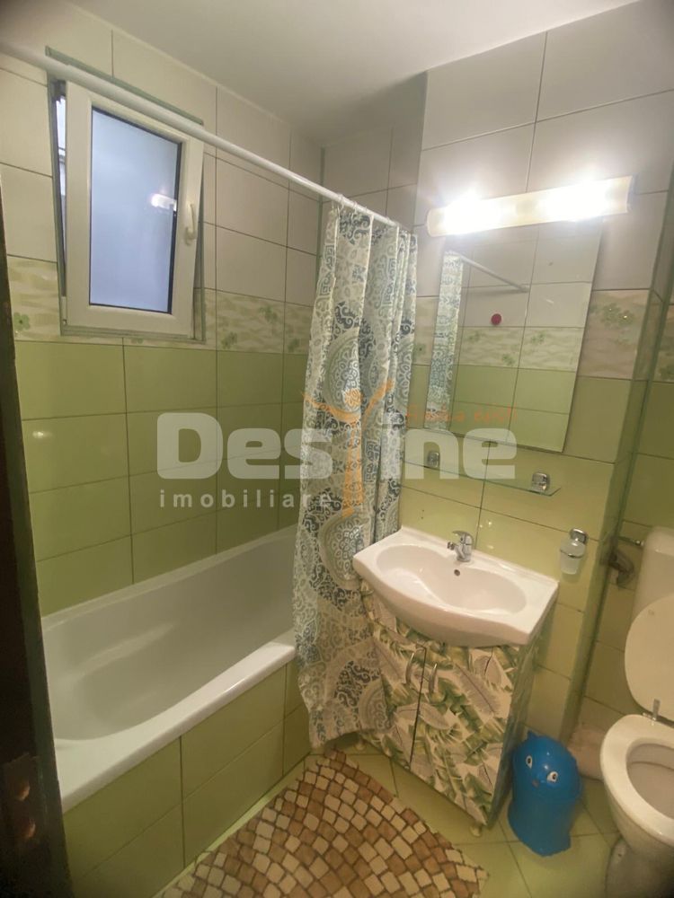 2 camere la 5 minute de metrou gorjului, balcon generos si parcare — fotografia 8