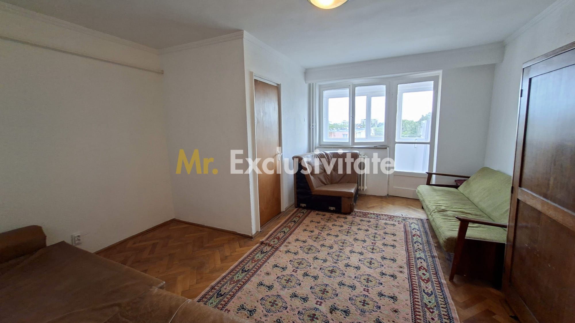 Garsoniera Craiovei etaj intermediar in bloc de apartamente — fotografia 8