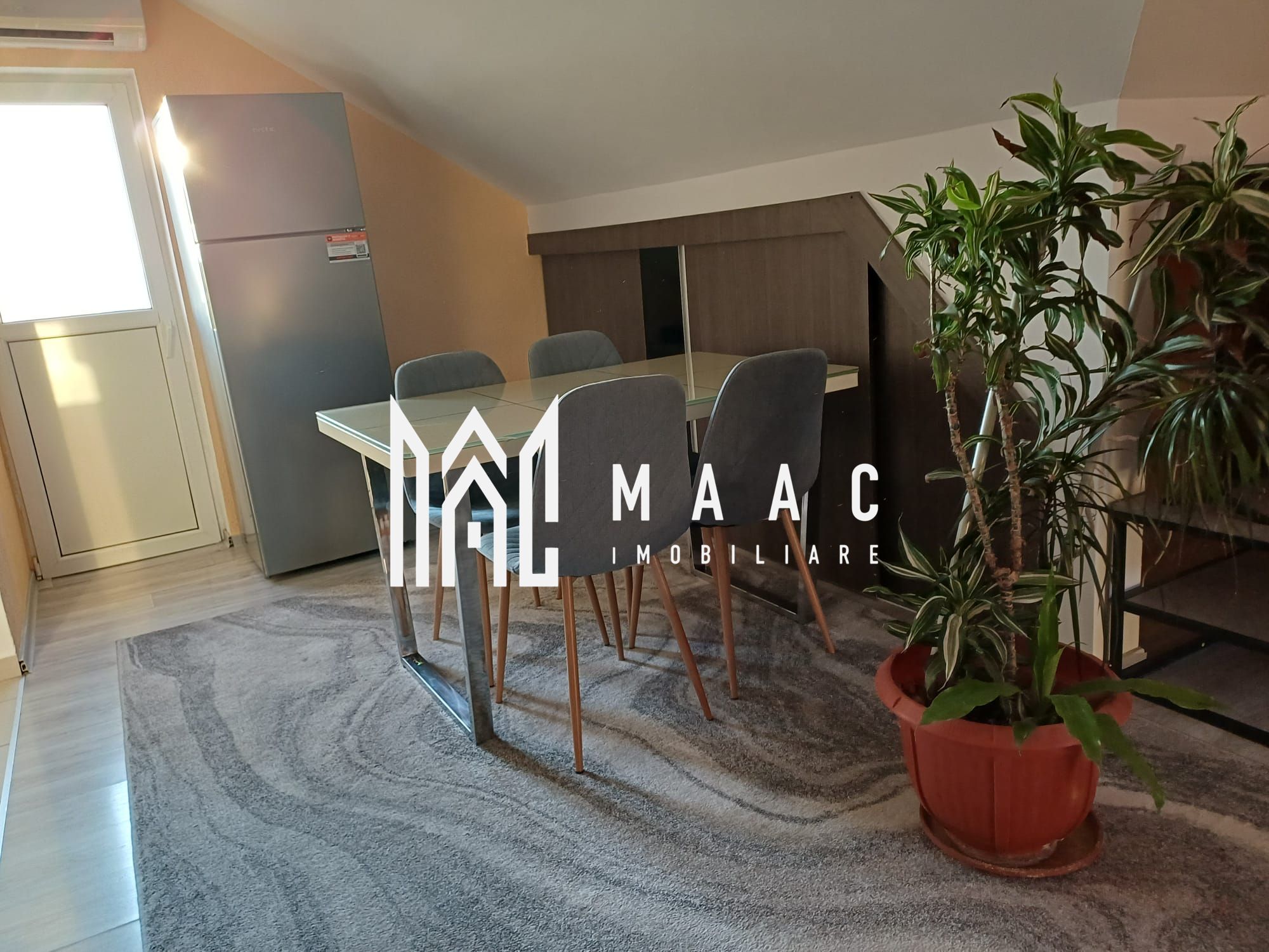 Apartament 3 camere de vânzare | Sibiu, Ștrand | 72 mp | INTABULATĂ — fotografia 2