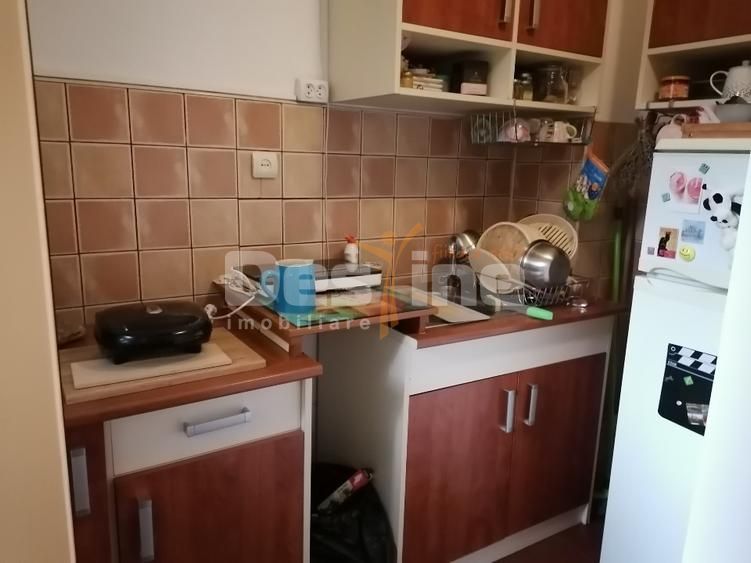 Apartament Complexul Studentesc cu centrala — fotografia 3