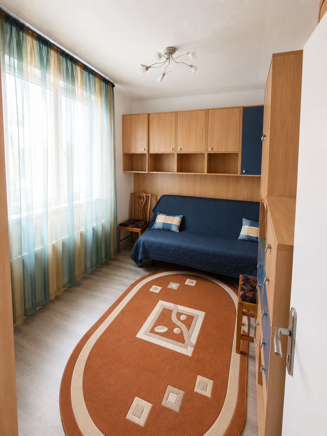 Apartament la casă cu terasă generoasă, între Lipovei și Aradului – co — fotografia 2
