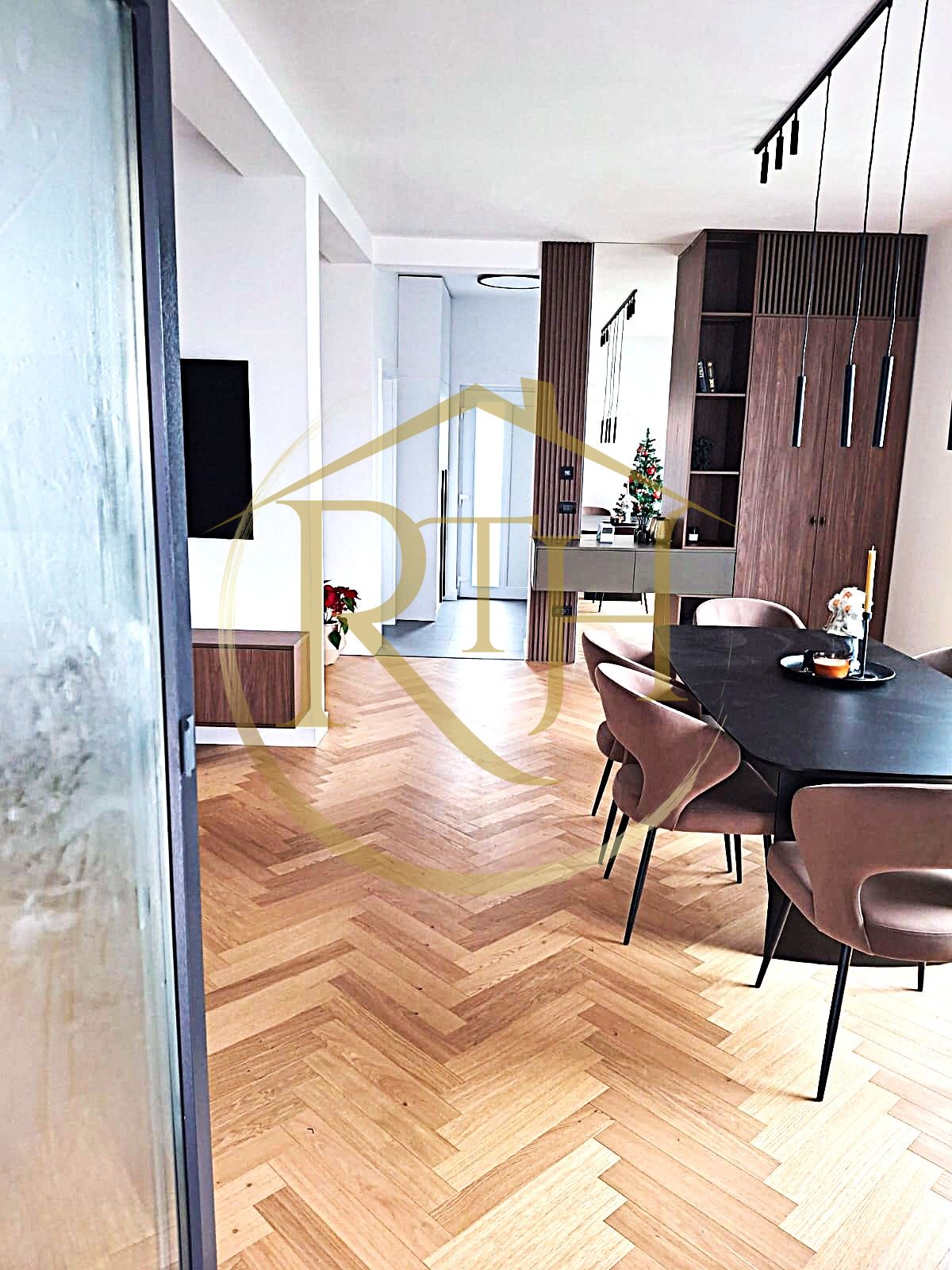 🏡 Duplex modern 5 camere în Giarmata Vii | 123 mp utili |290 mp teren. — fotografia 4