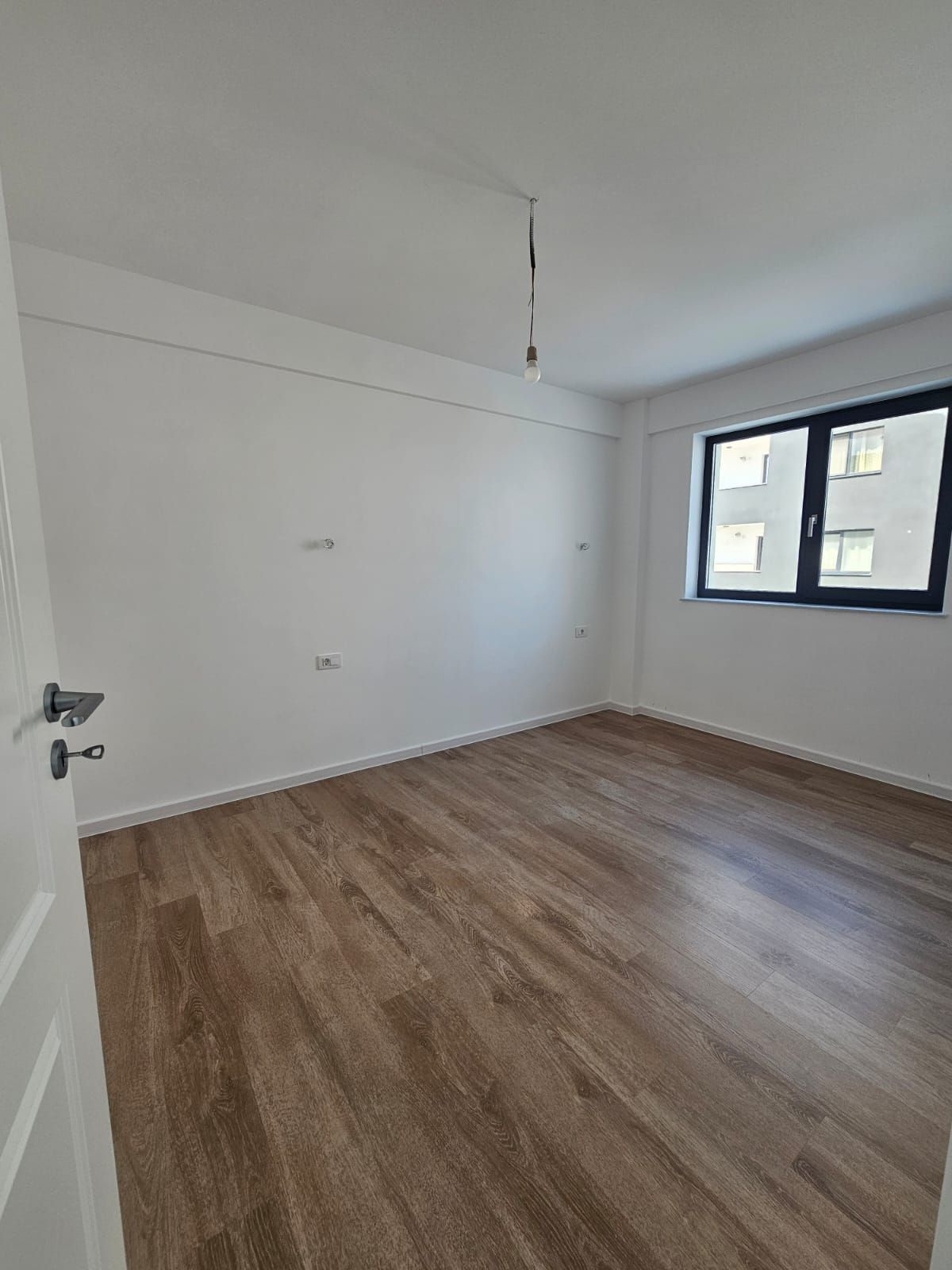 Apartament 3 camere- Magnolia Residence, zona Metro- Craiova — fotografia 5