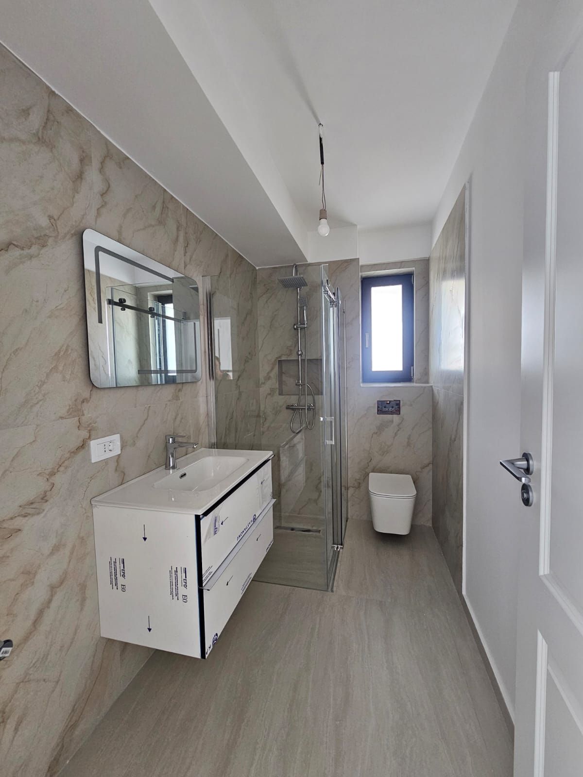 Apartament 3 camere- Magnolia Residence, zona Metro- Craiova — fotografia 6