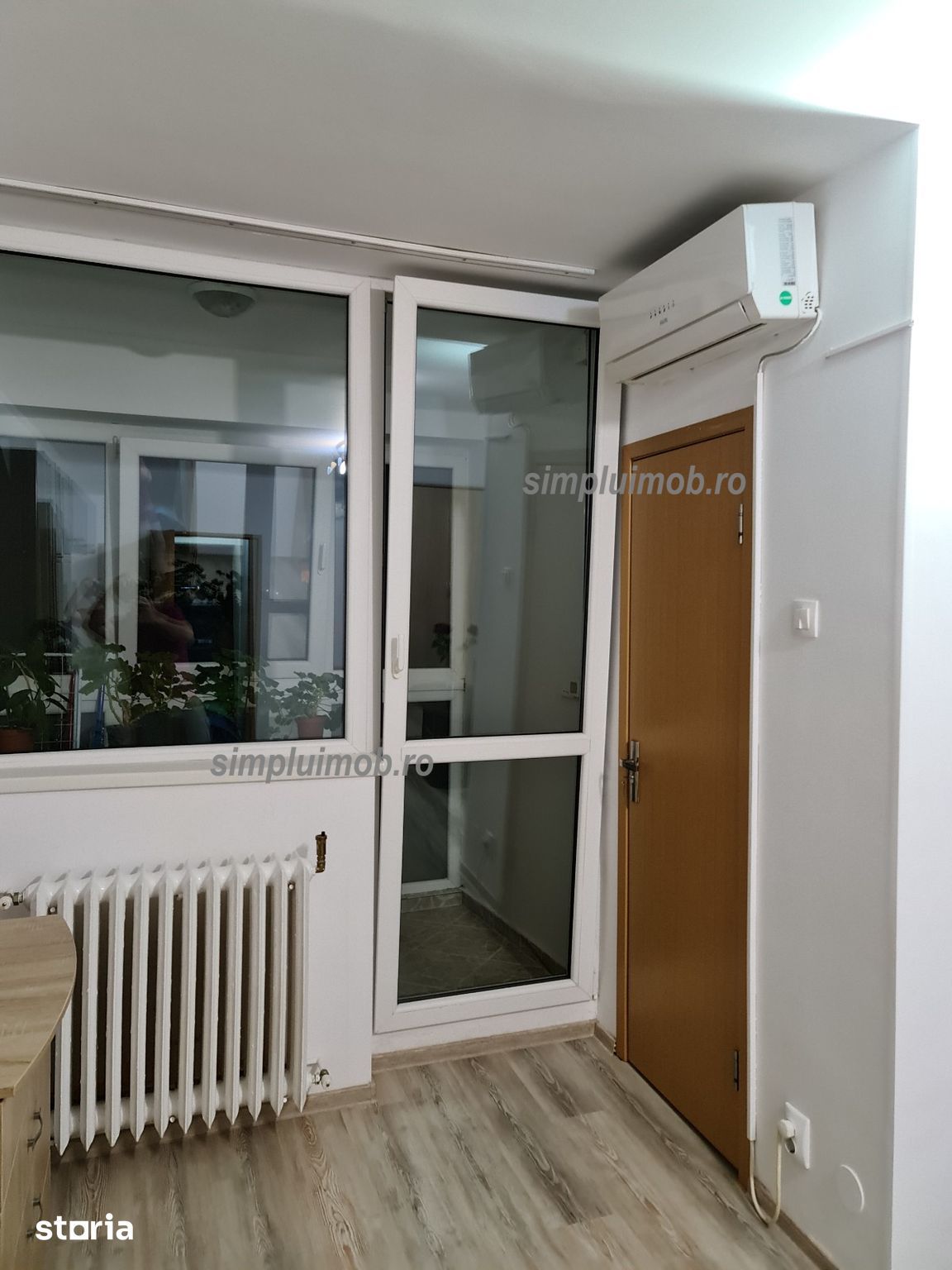 Garsonieră RENOVATA, balcon și lift PANTELIMON OBOR — fotografia 5