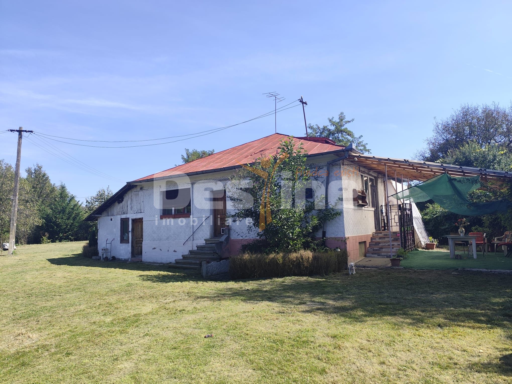 Casa din Caramida + 4000 mp teren  central Drajna Ogretin! — fotografia 9