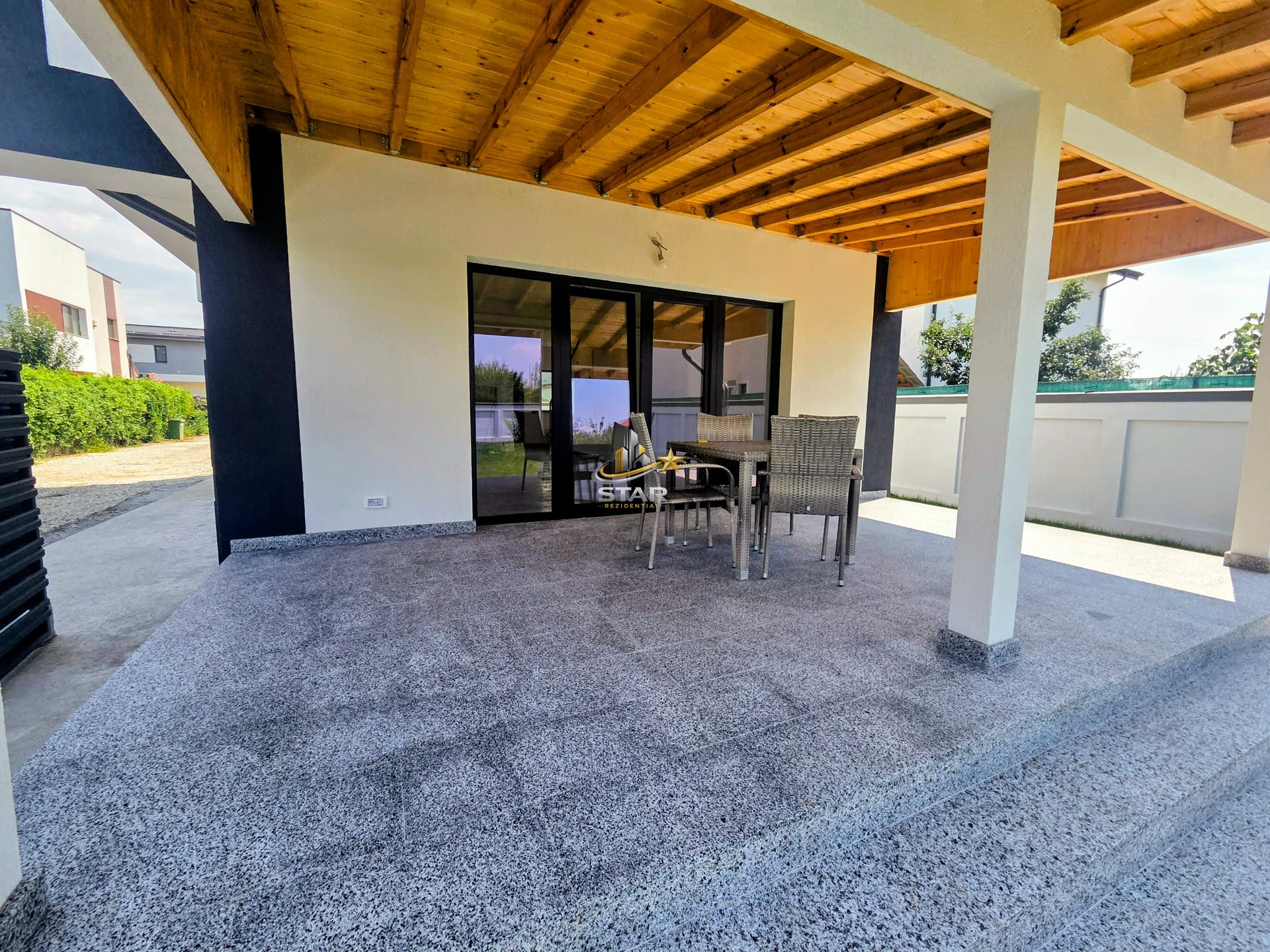 Vila 4 camere-Teren 400 mp-Finisaje Premium+Climatizare — fotografia 4