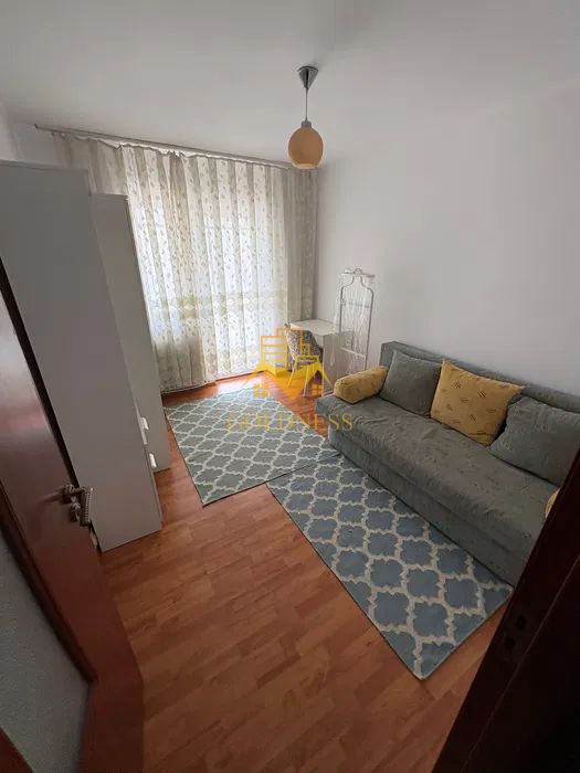 3 camere, decomandate,Intre Lacuri Nirajului Zona Aurel Vlaicu,Sumeshi — fotografia 3