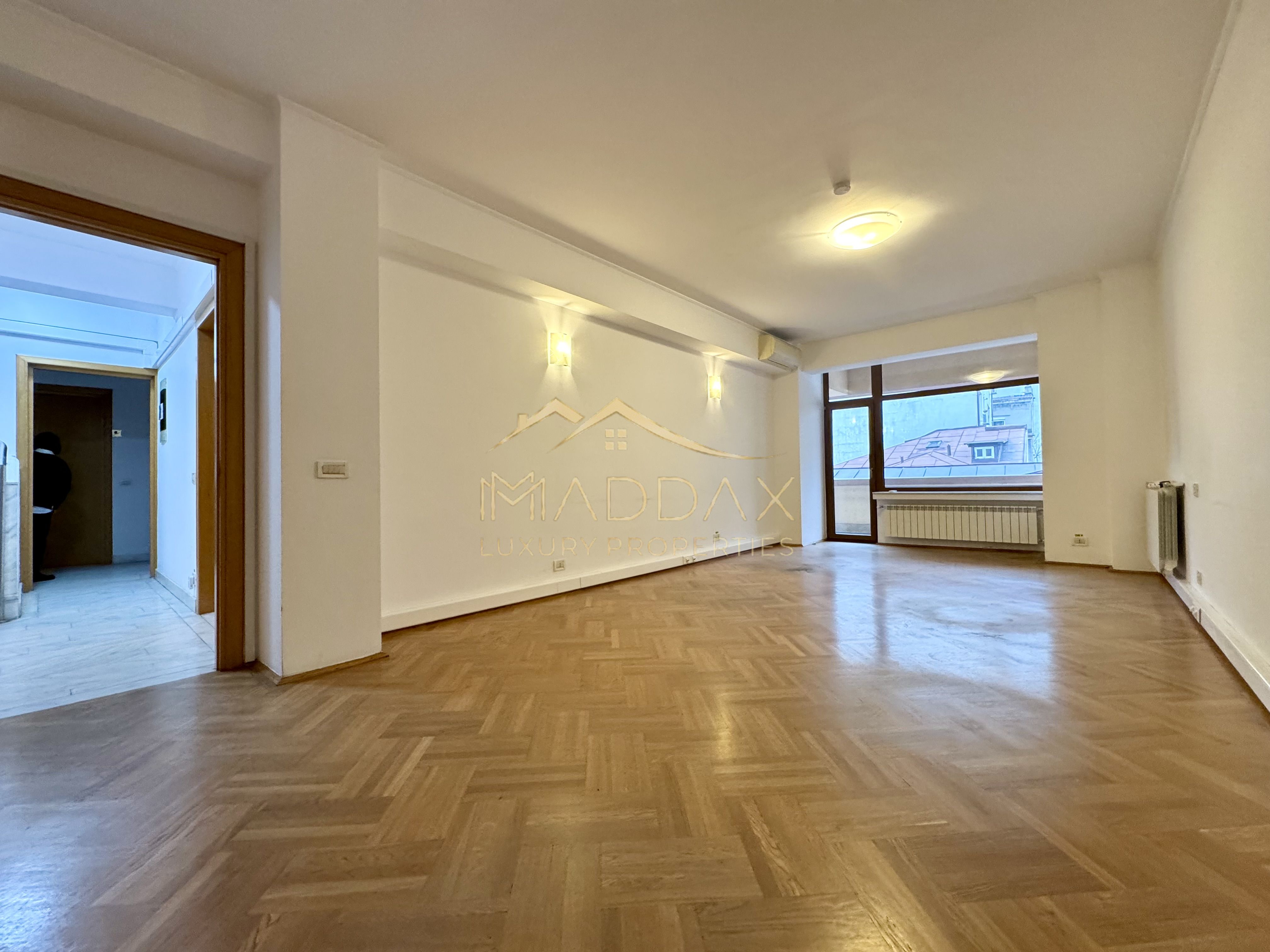 Vila centrala cu 13 camere *460mpu* + garaj // Dorobanți — fotografia 12