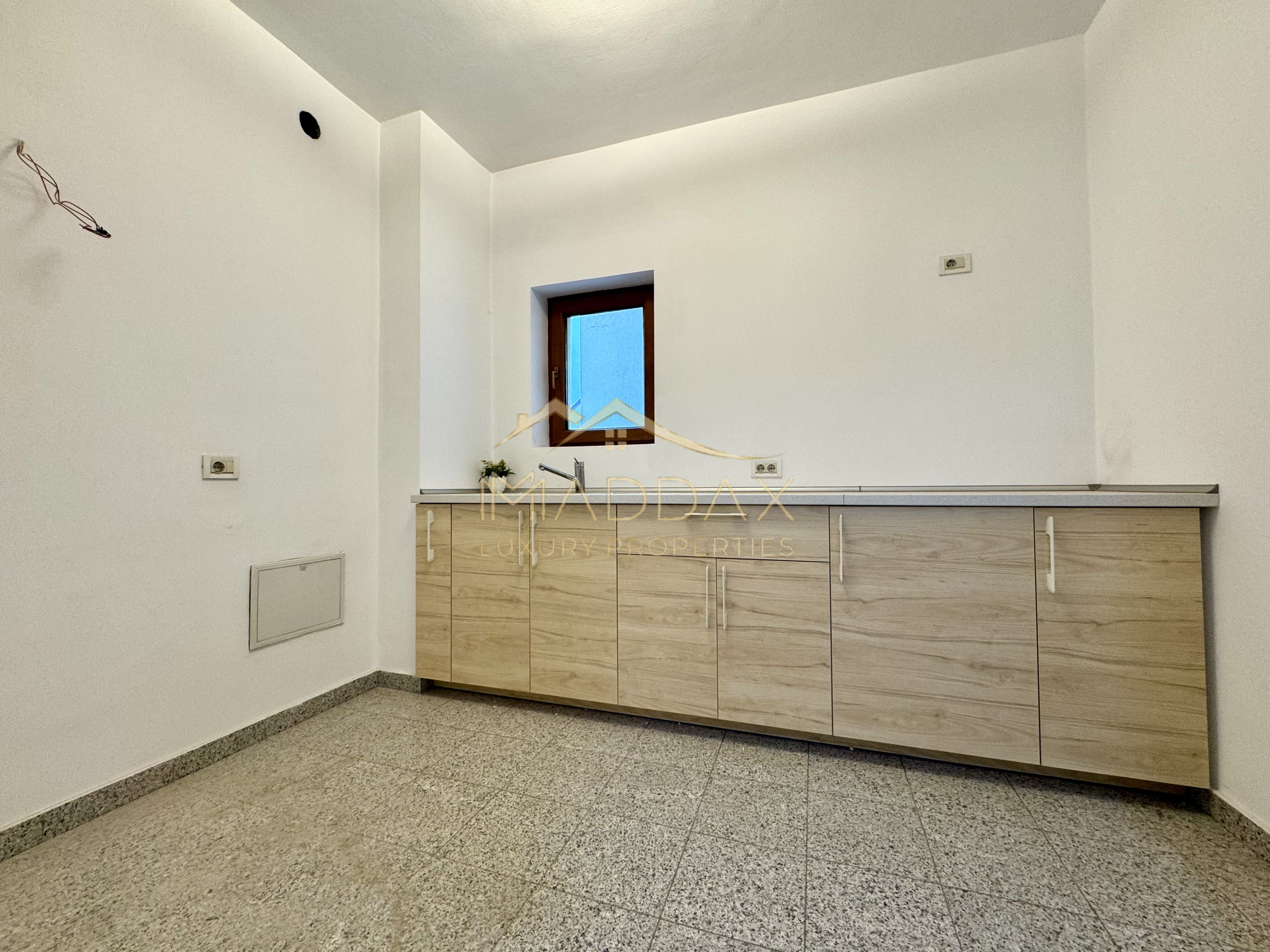 Vila centrala cu 13 camere *460mpu* + garaj // Dorobanți — fotografia 44