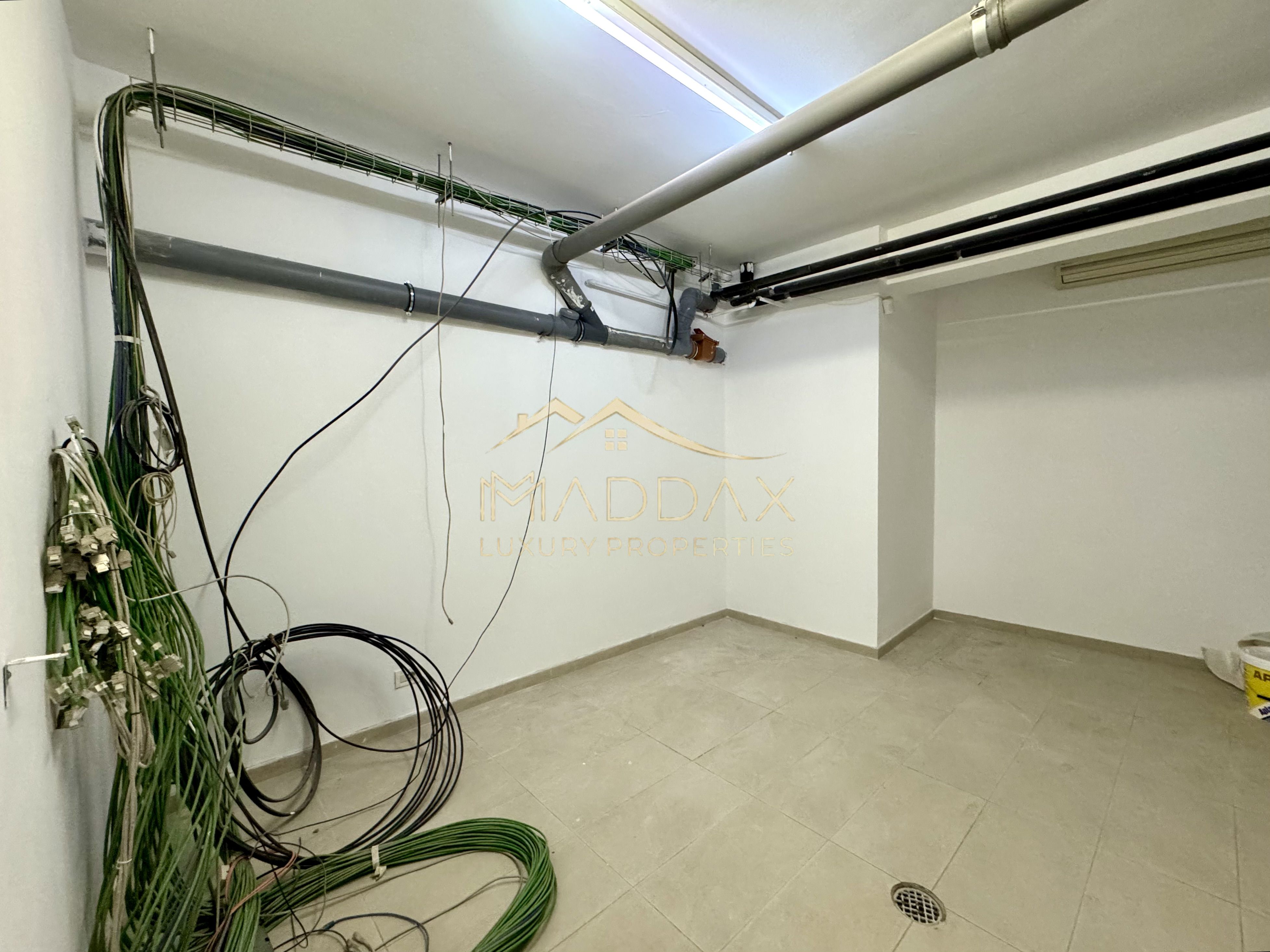 Vila centrala cu 13 camere *460mpu* + garaj // Dorobanți — fotografia 46