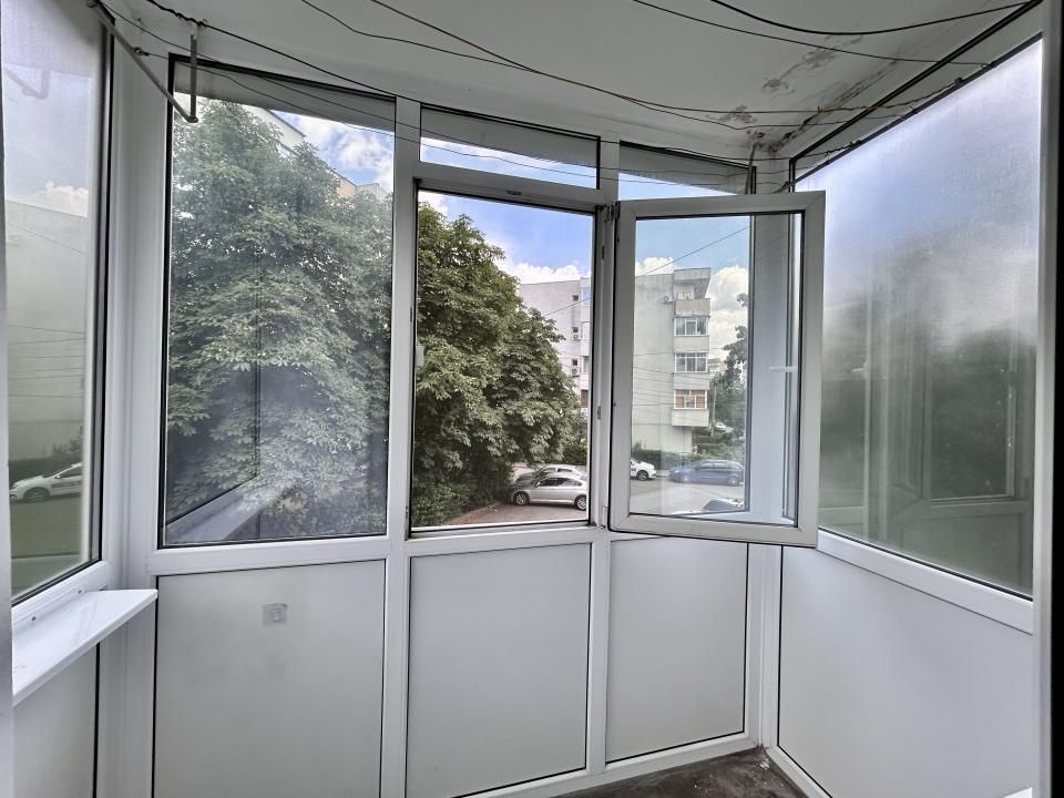 Apartament 2 camere, etaj 1, balcon, Vest, Ploiesti — fotografia 11