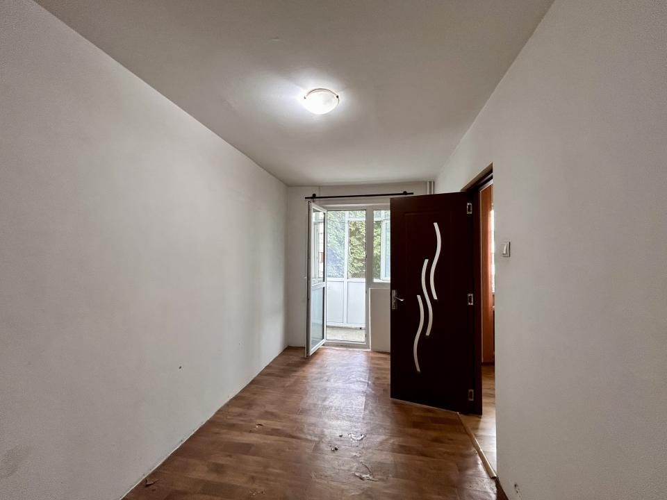 Apartament 2 camere, etaj 1, balcon, Vest, Ploiesti — fotografia 4
