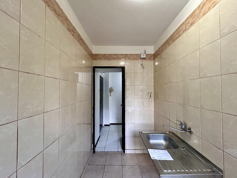 Apartament 2 camere, etaj 1, balcon, Vest, Ploiesti — fotografia 7