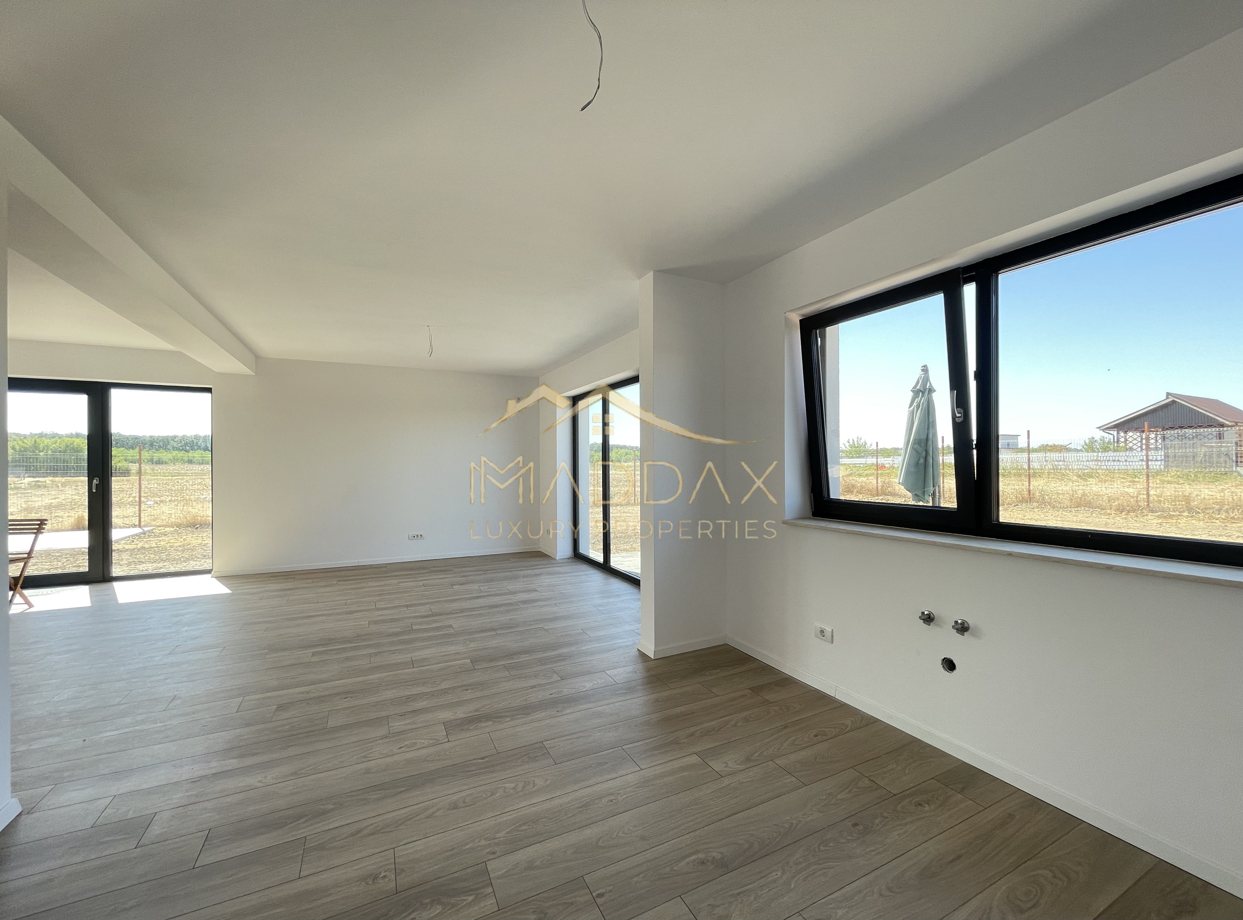 Vila Premium_P+1**5 Camere**Teren 704 mp**PRET PROMOTIONAL//Balotesti — fotografia 11