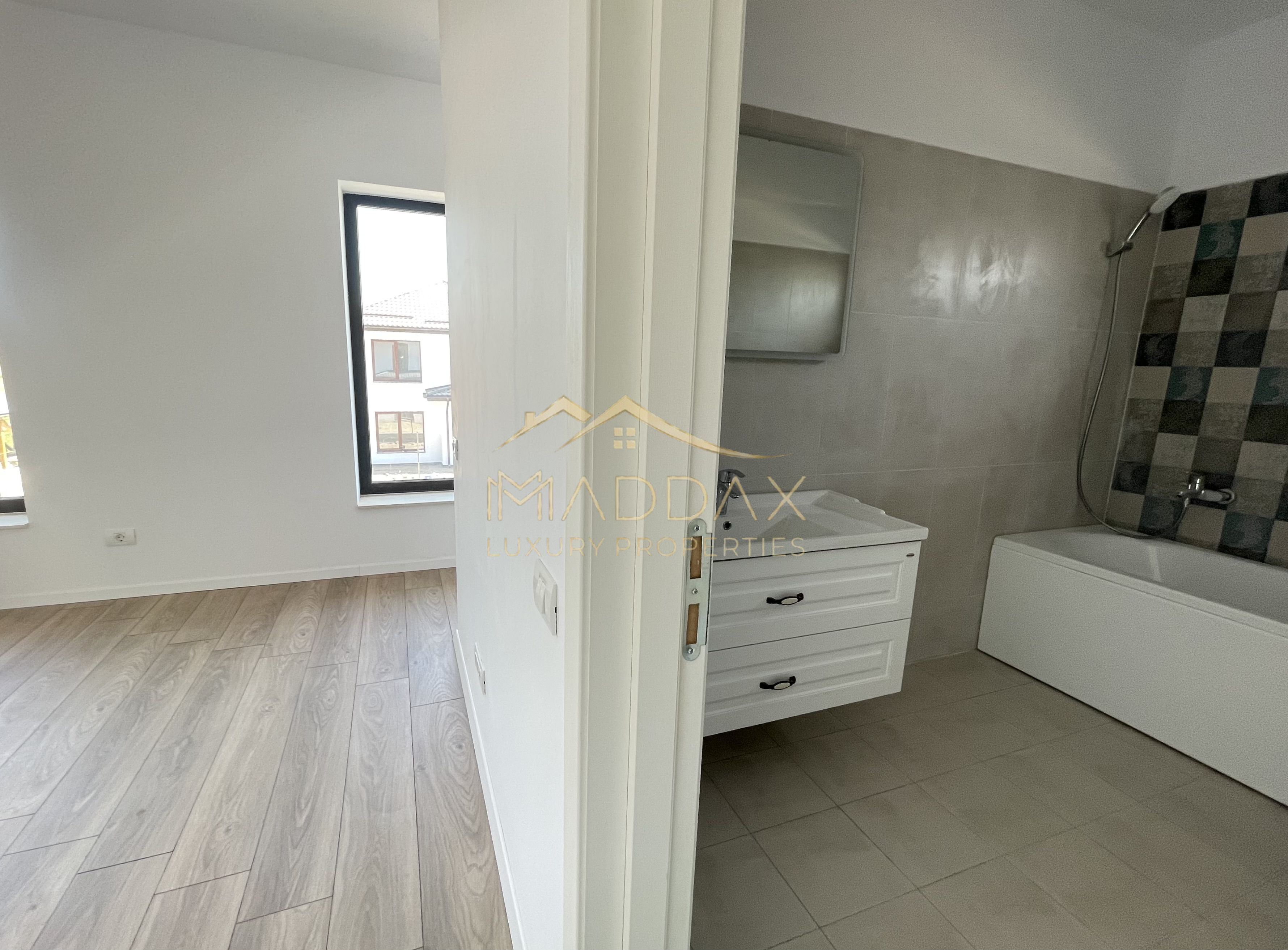 Vila Premium_P+1**5 Camere**Teren 704 mp**PRET PROMOTIONAL//Balotesti — fotografia 27