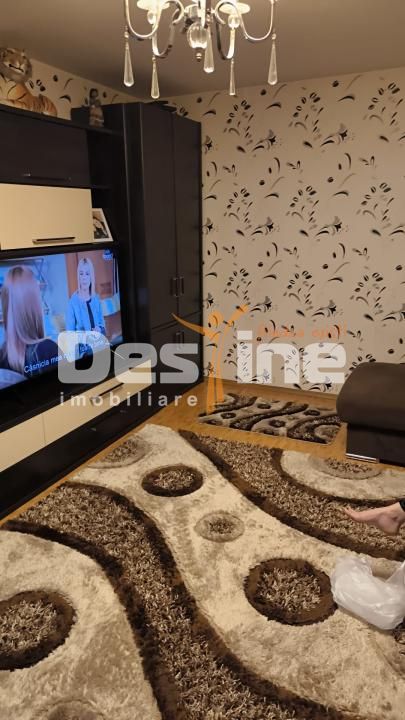 Casă P+E+M + corp secundar , 240 mp teren , 2 garaje — fotografia 8