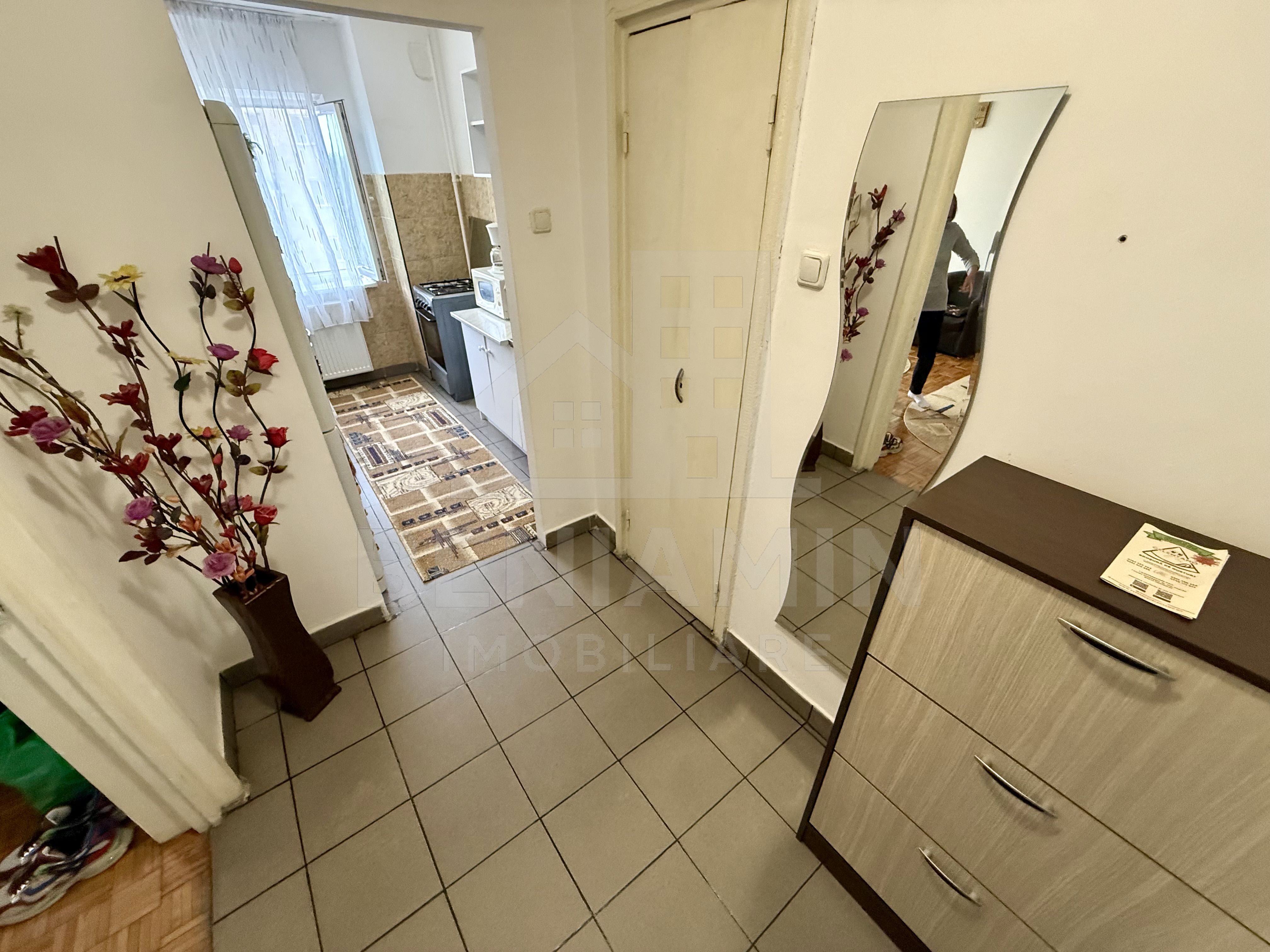 2 camere - 52mp - mobilat - utilat - Craiovita parculet Orizont — fotografia 6