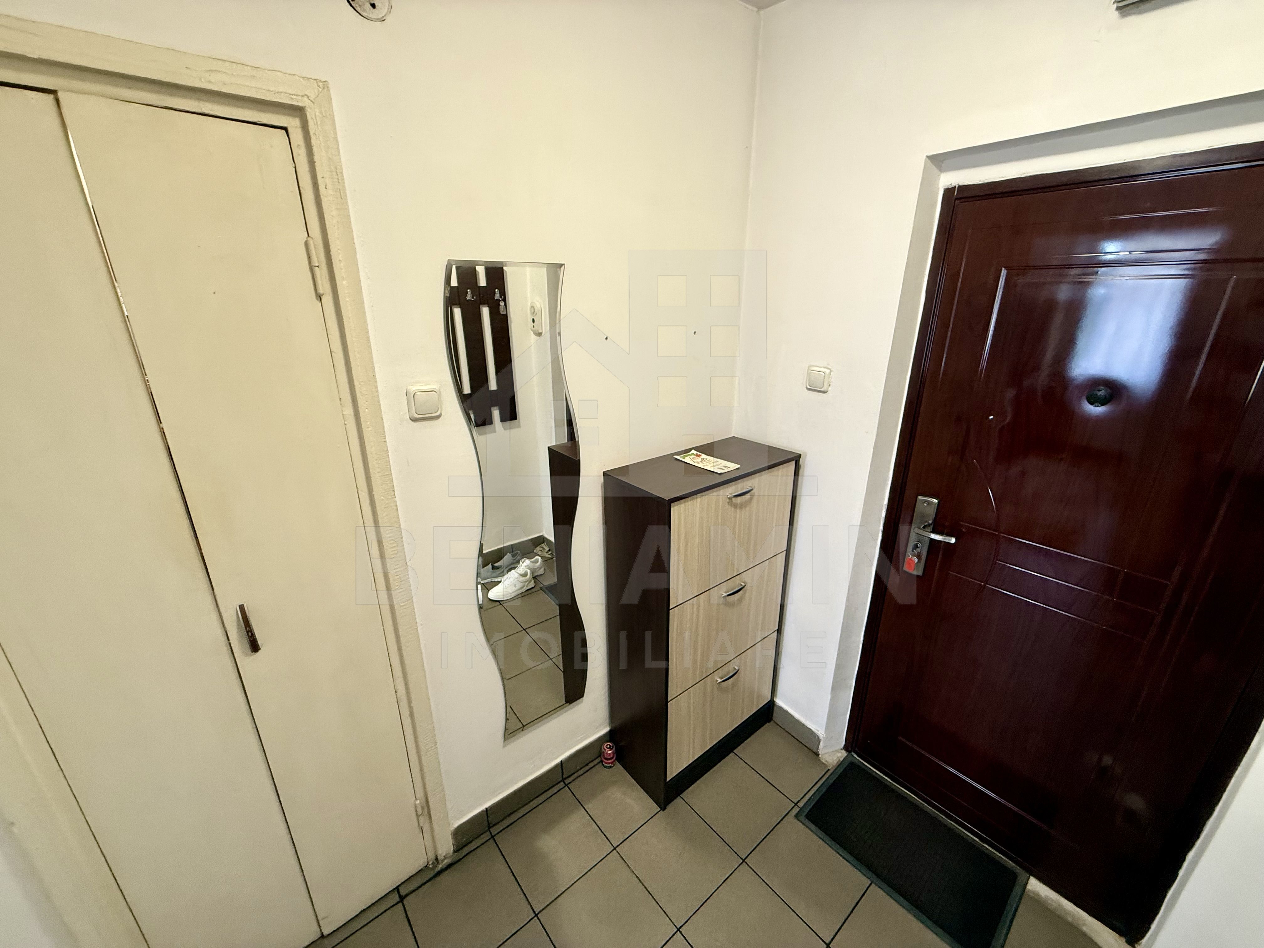 2 camere - 52mp - mobilat - utilat - Craiovita parculet Orizont — fotografia 7