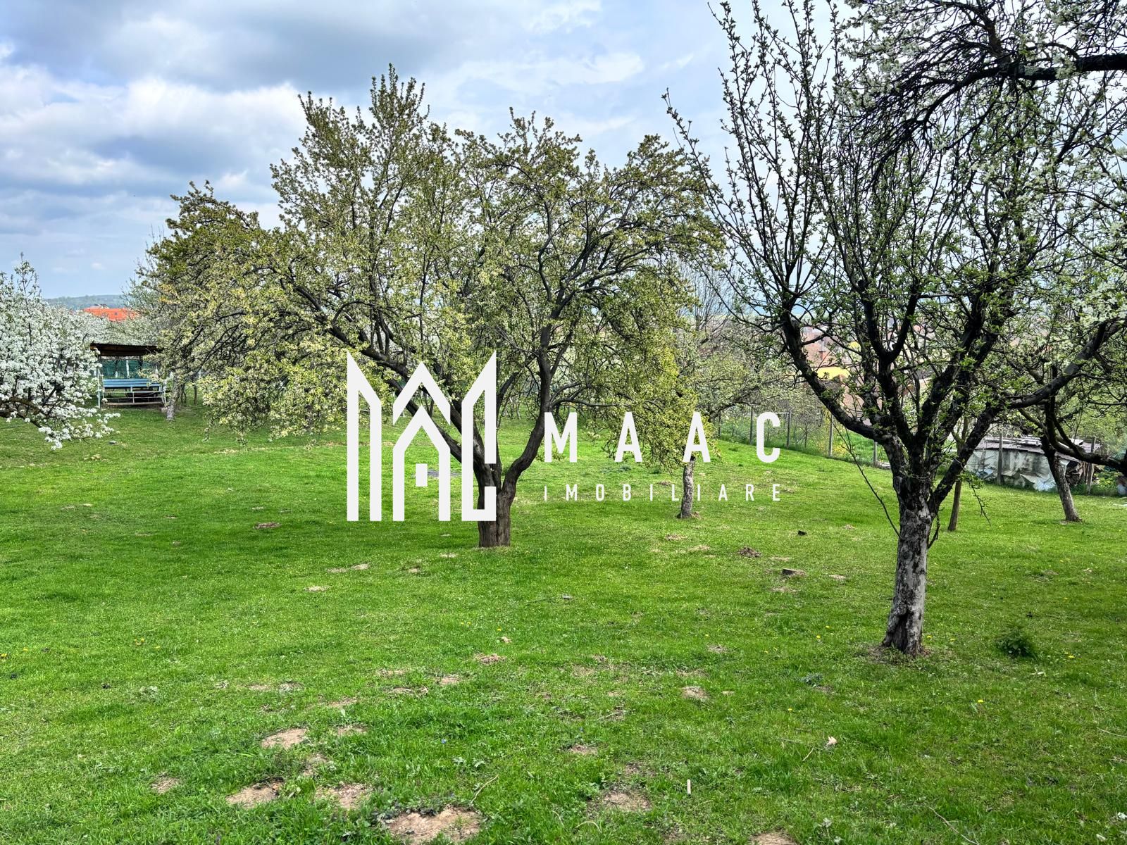 Teren Intravilan | 855 MP | Săliște