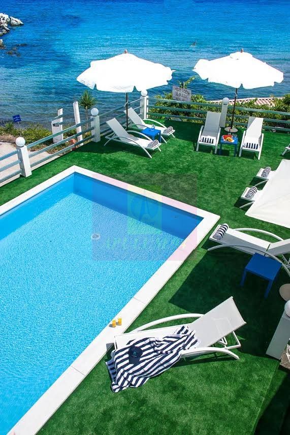 Hotel de vanzare, insula Aegina, Grecia,  prima linie la marea Egee — fotografia 6