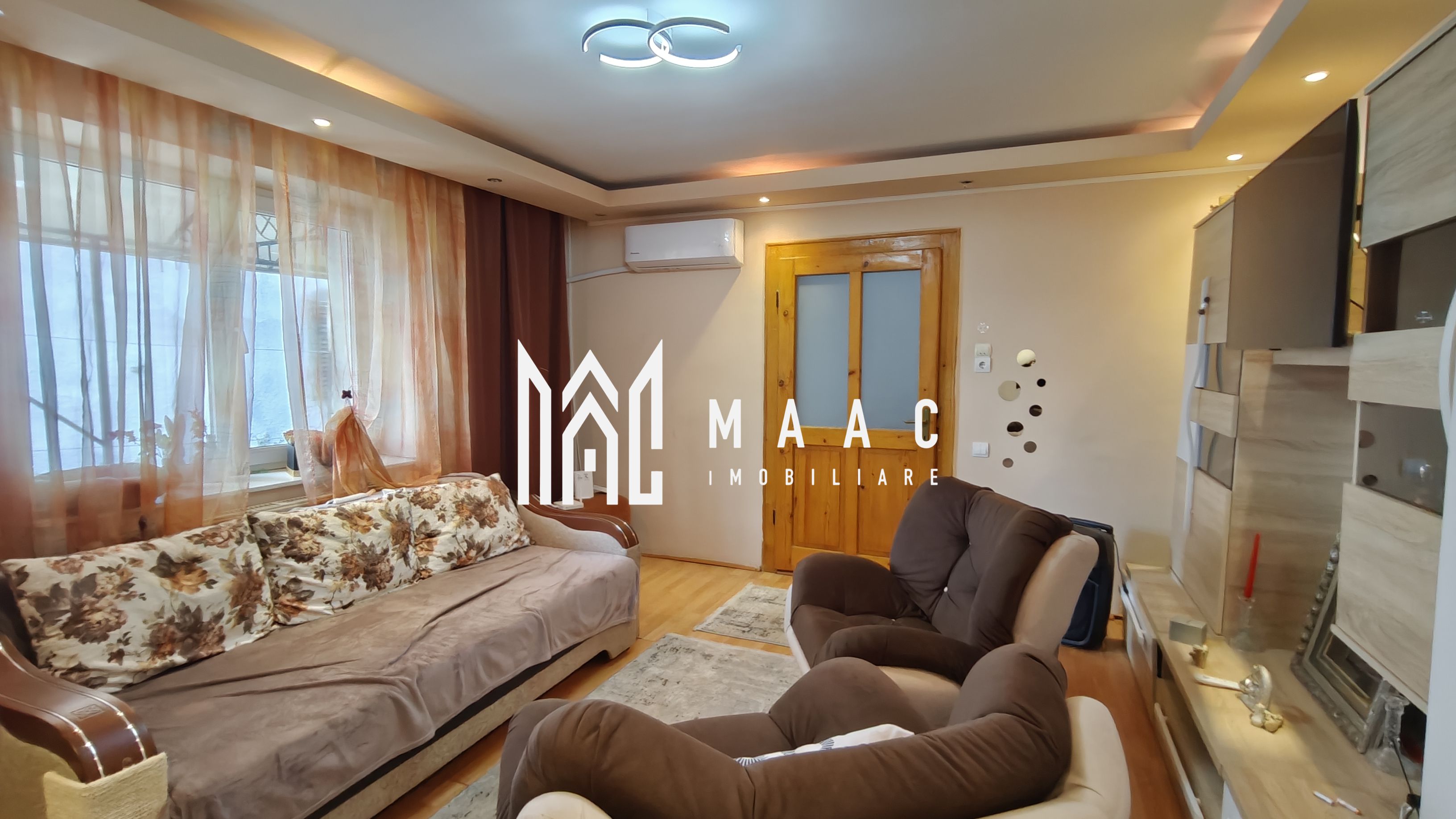Casă 3 camere I Curte 814mp I Pivniță I Garaj I Axente Sever — fotografia 3