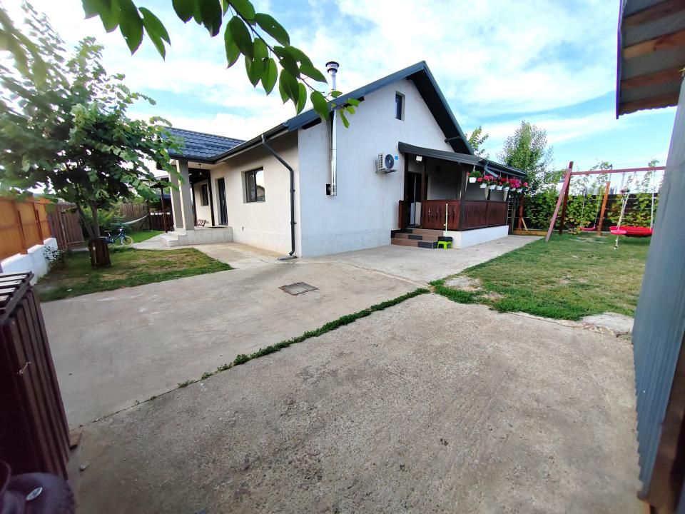 VOROVEȘTI - Casă individuală P+POD + 573 mp teren — fotografia 4